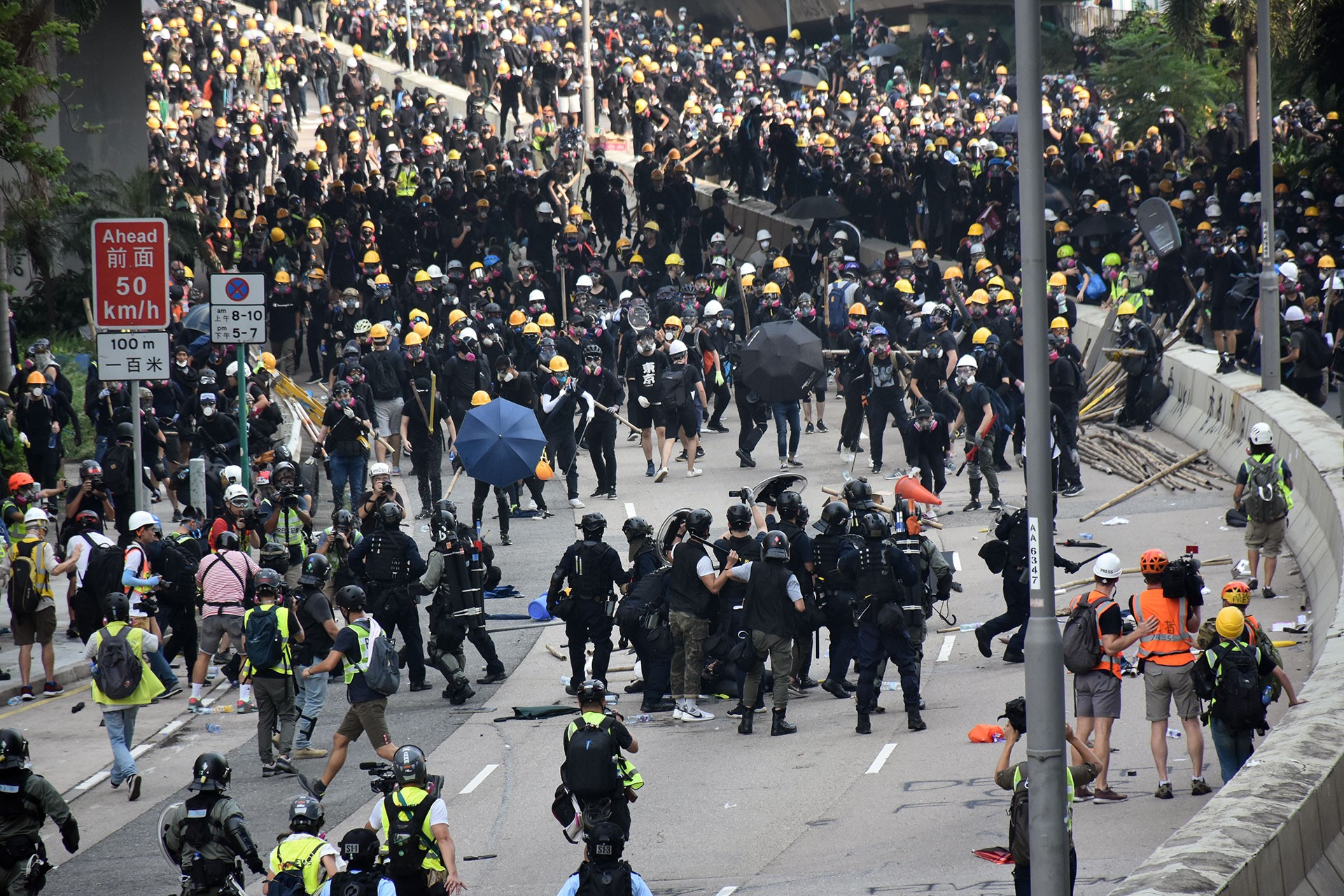 Hong Kong'da protestolara neden olan iade yasası artık gündeme gelmeyecek