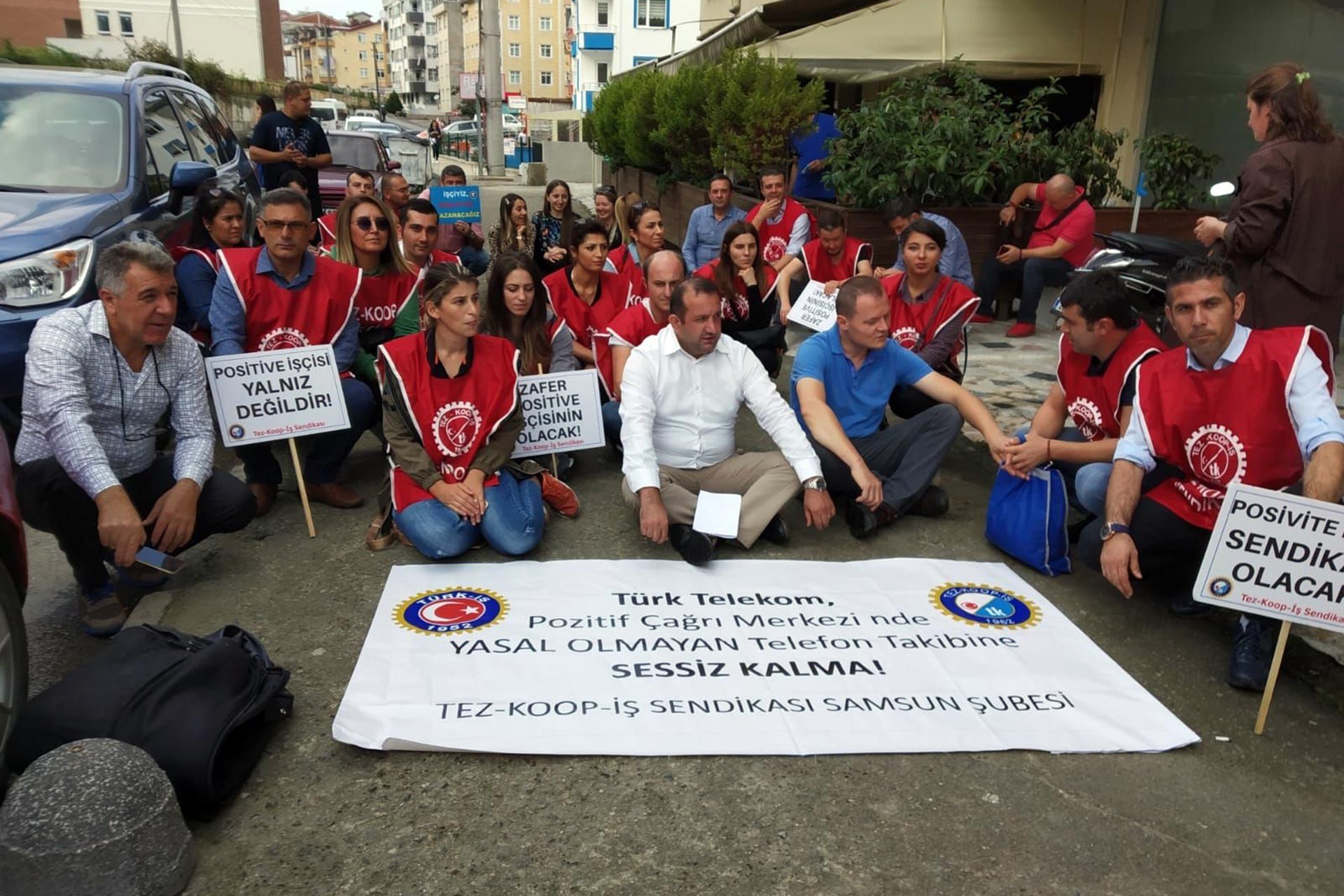 Ordu'daki Positive Çağrı Merkezinde sendikalaşma mücadelesi sürüyor