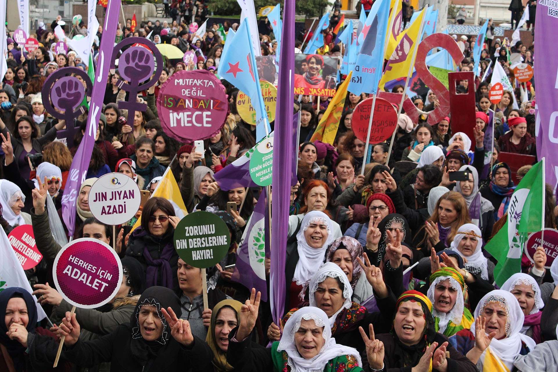 Bakırköy 25 Kasım etkinliği