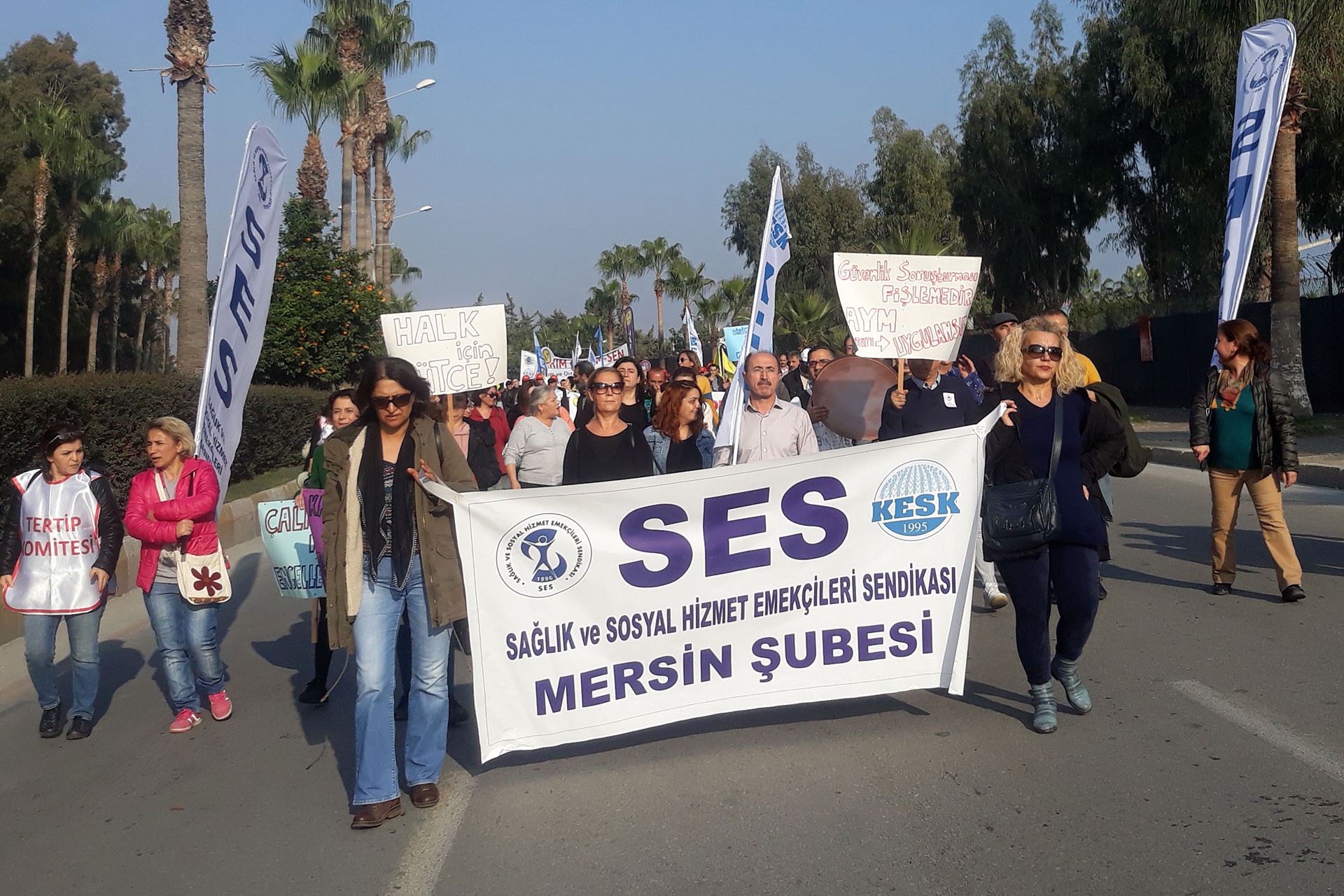 Mersin’deki “Demokratik Türkiye, halk için bütçe” mitingi