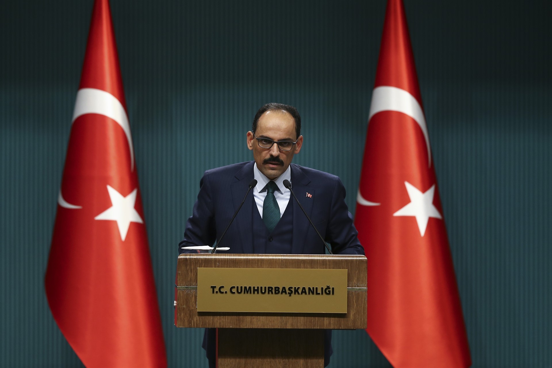 Cumhurbaşkanlığı Sözcüsü İbrahim Kalın basın toplantısı düzenliyor