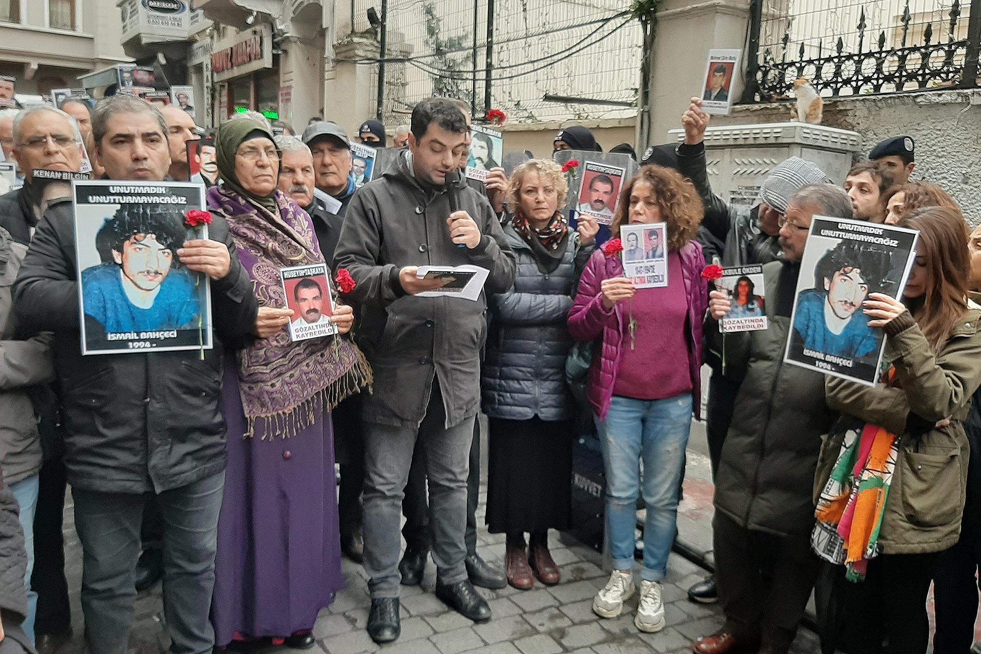 Cumartesi Anneleri 770'nci hafta açıklamalarını yaparken