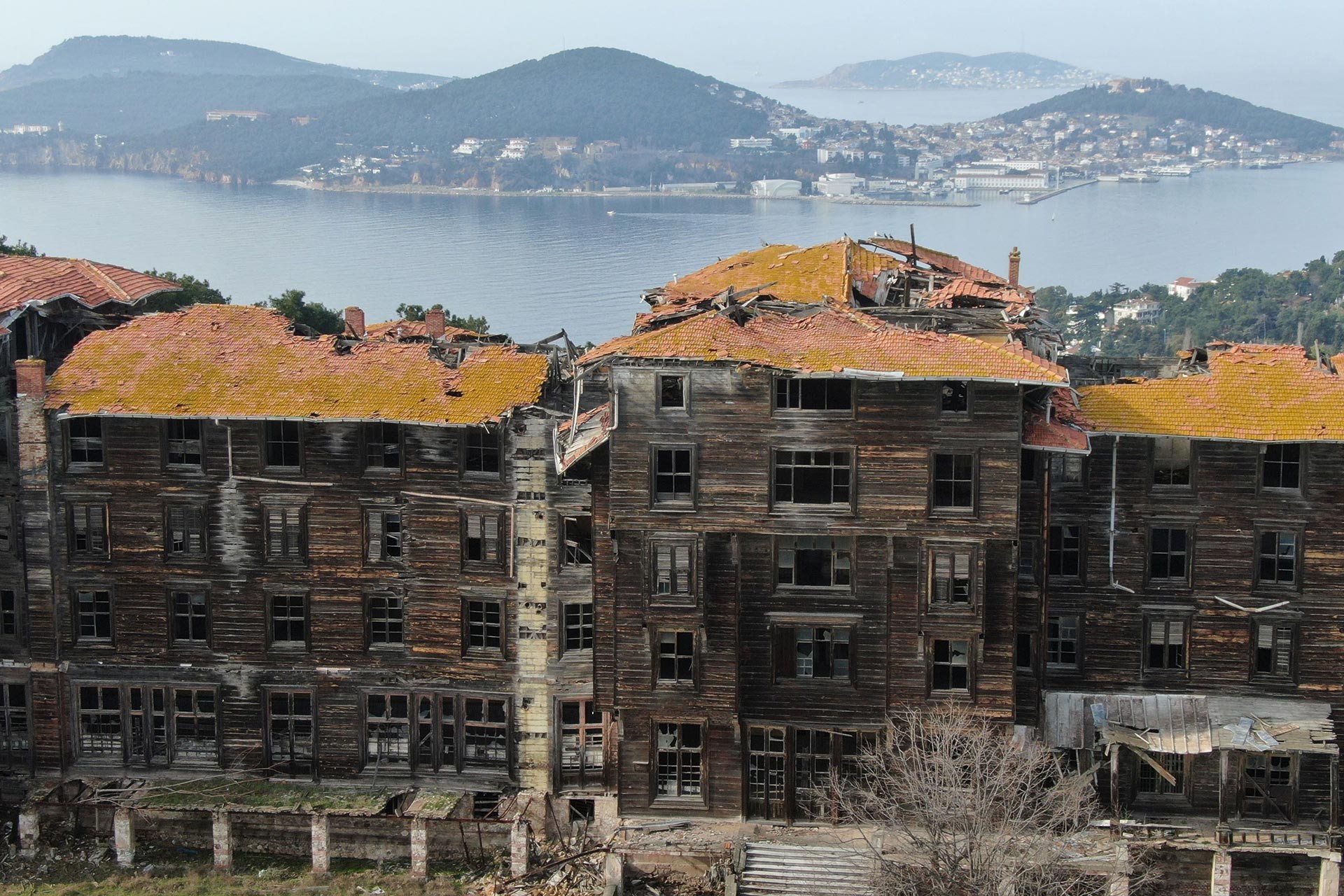 Büyükada Rum Yetimhanesi'nin havadan görünümü