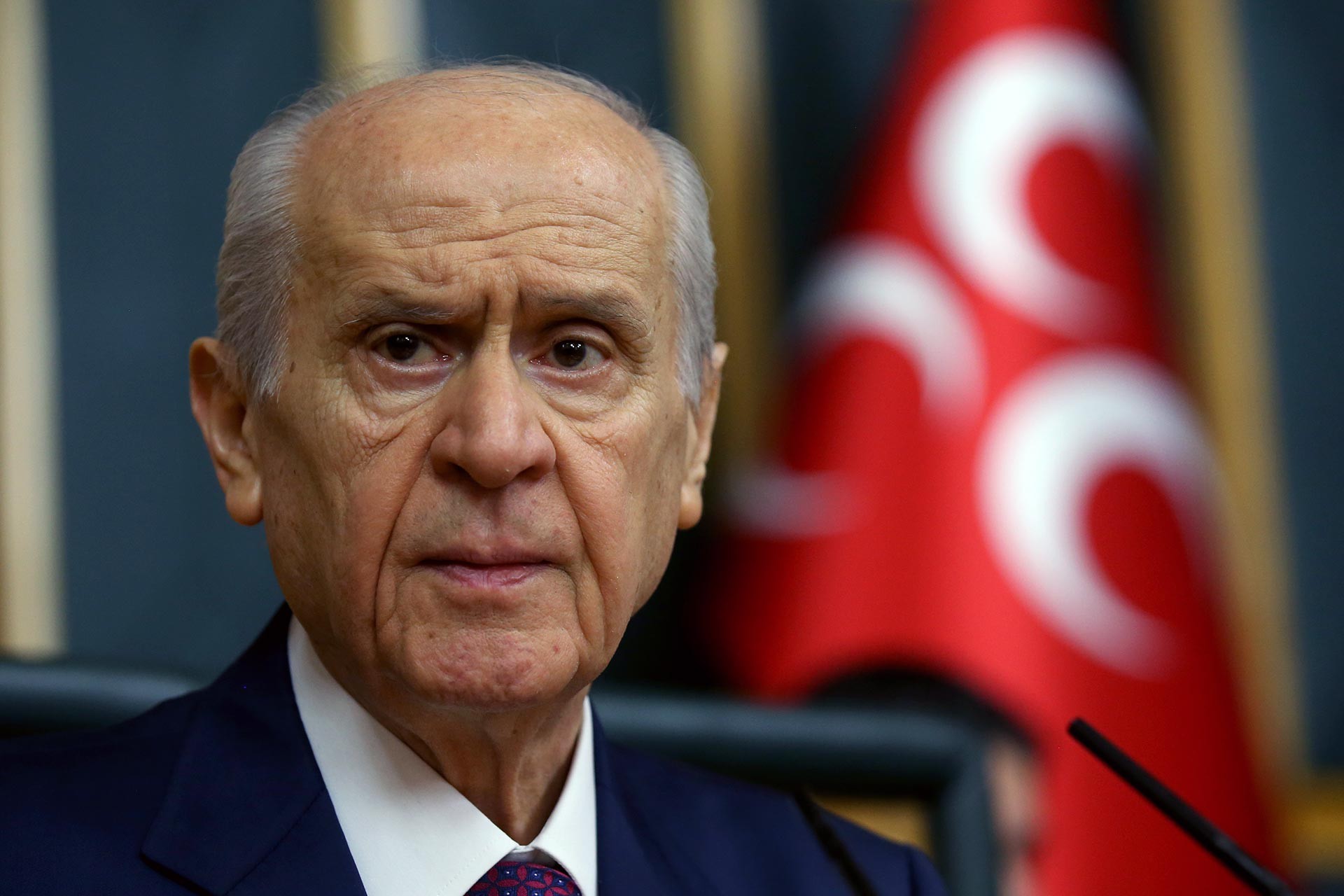 Devlet Bahçeli partisinin grup toplantısında konuşma yaparken