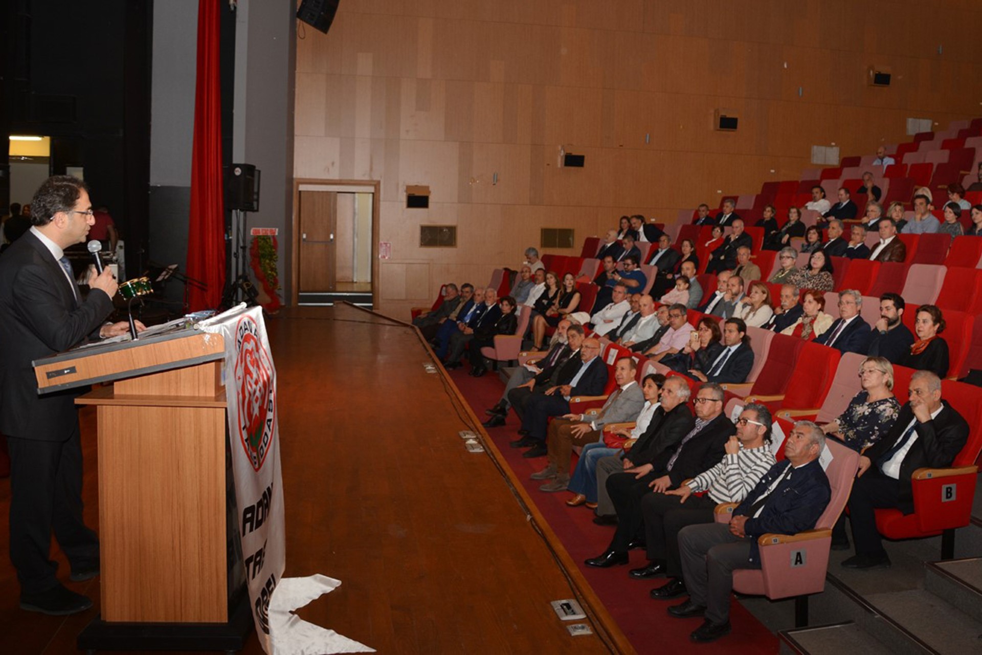 Adana Tabip Odasınca düzenlenen 14 Mart Tıp Haftası etkinliği