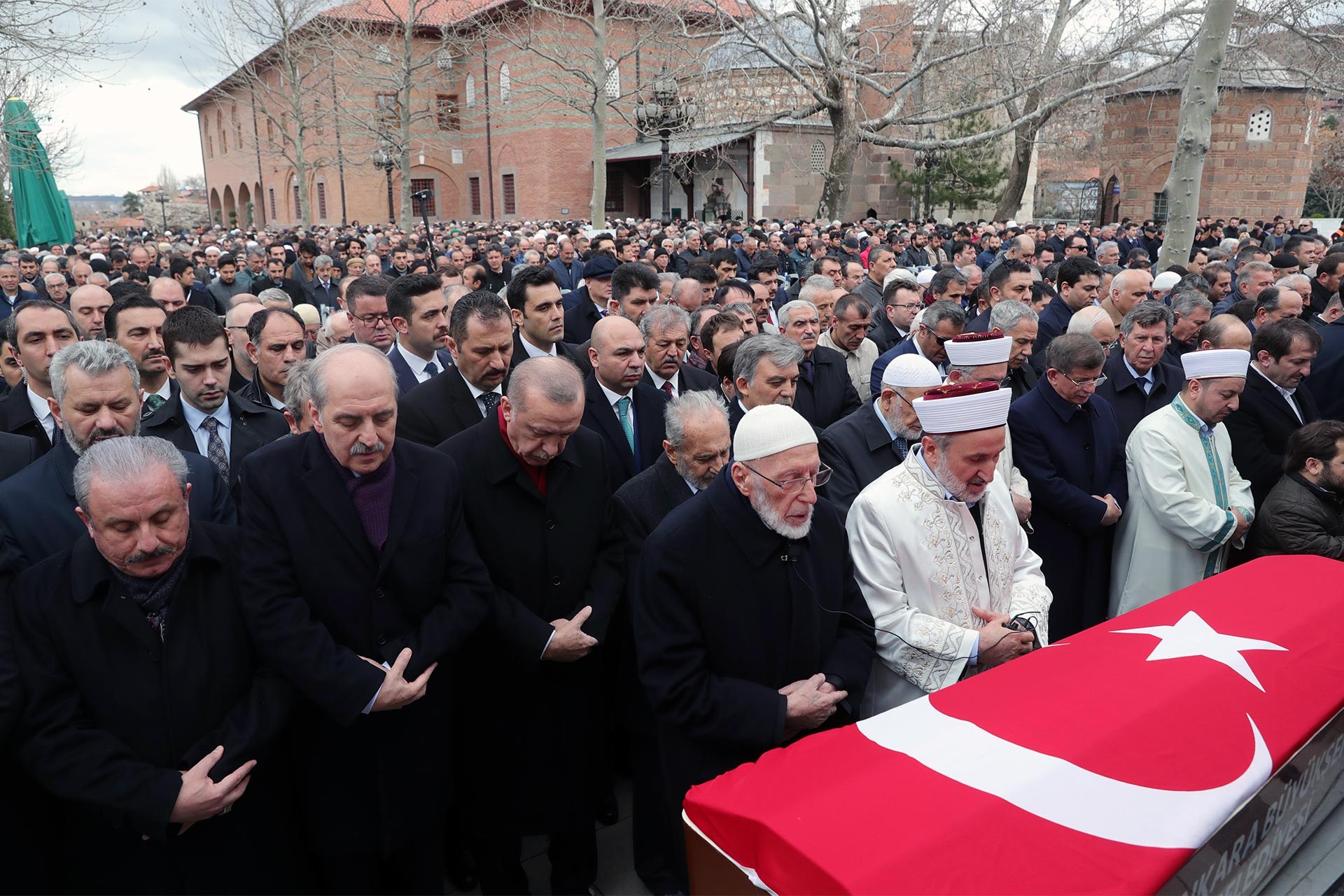 Şevket Kazan'ın cenaze töreni