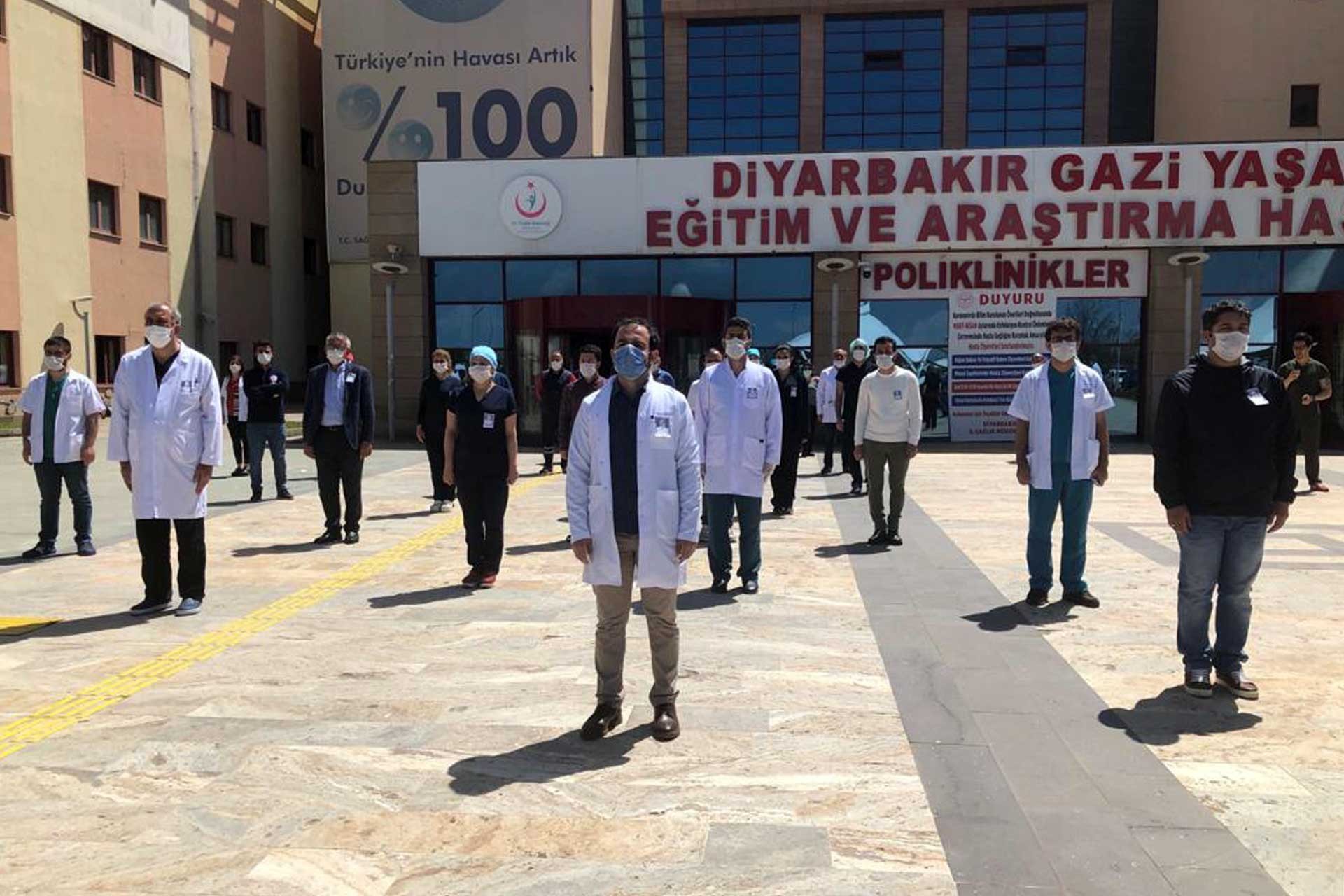 Diyarbakırlı sağlık çalışanları