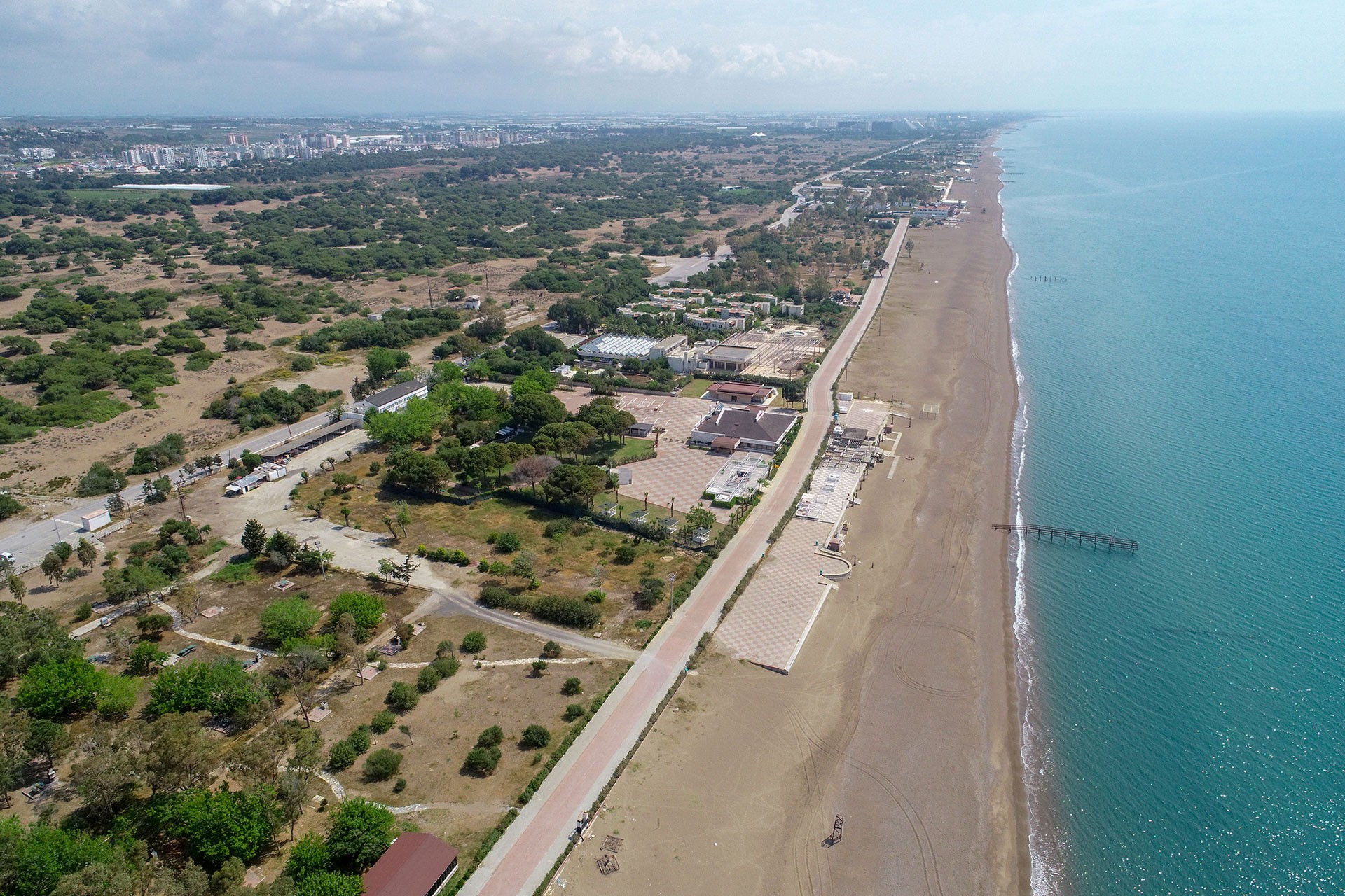 Antalya'da Lara sahili