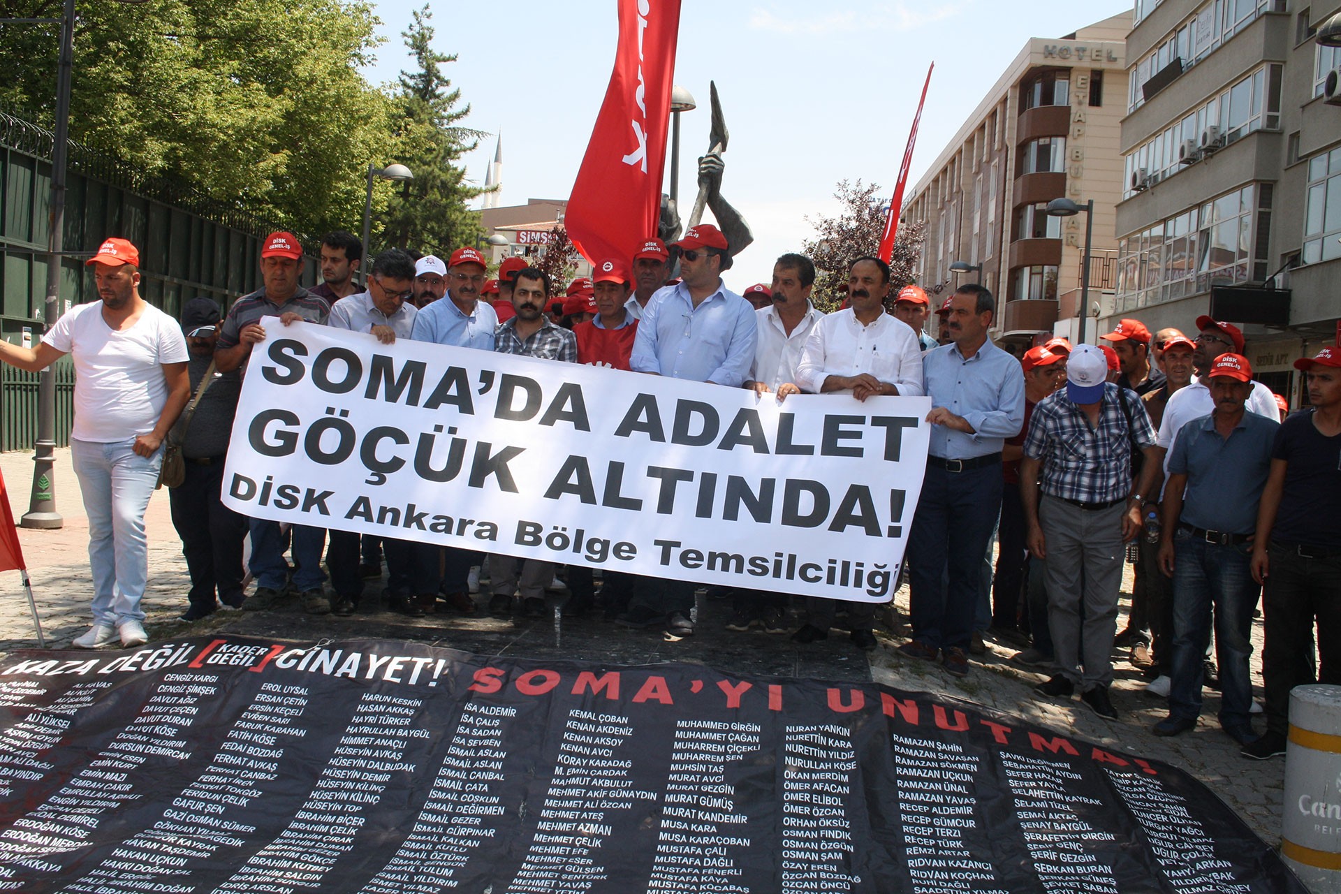 Salgın döneminde madenciyi çalıştırmak serbest, Soma Katliamı'nı anmak yasak