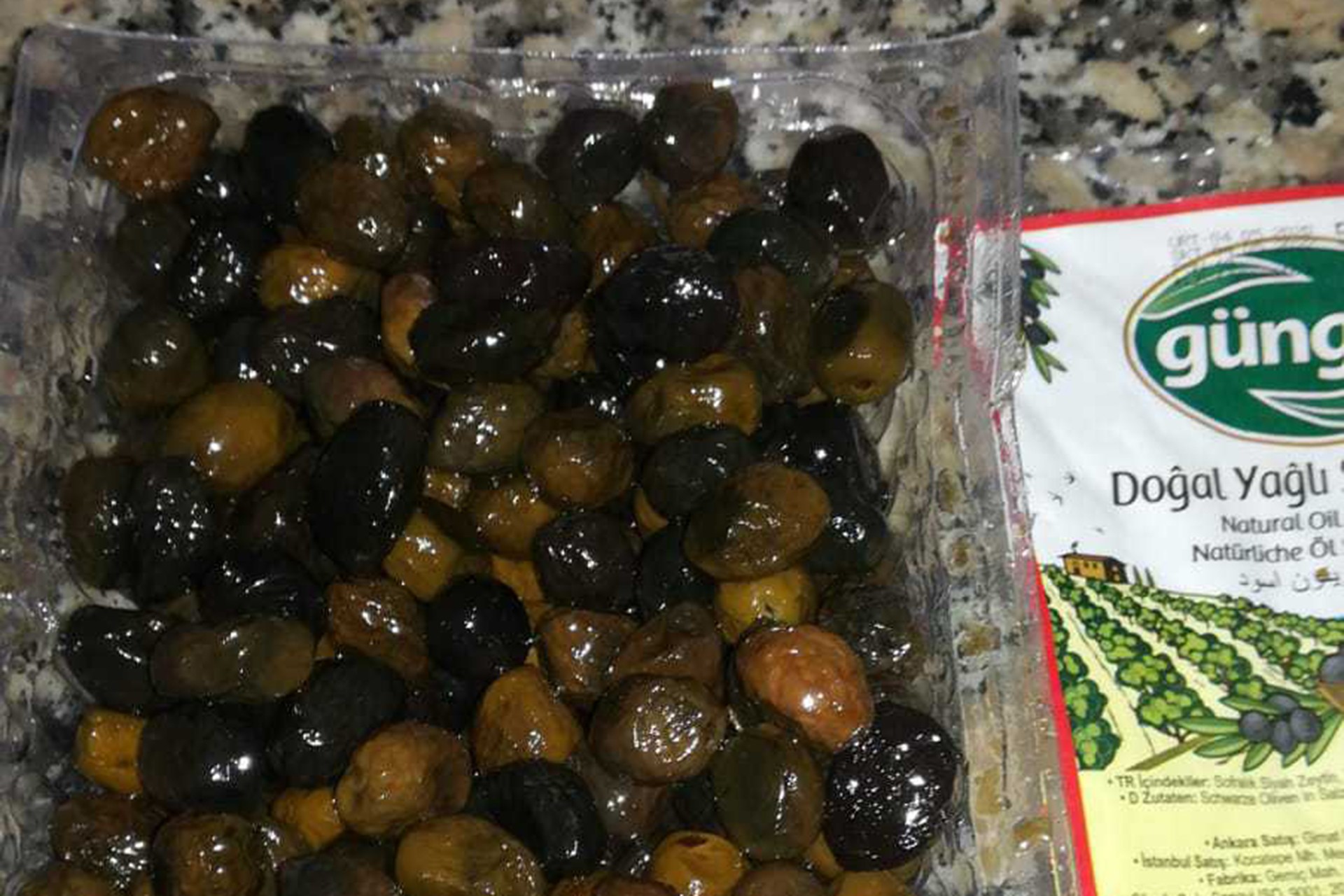 Bozuk zeytin