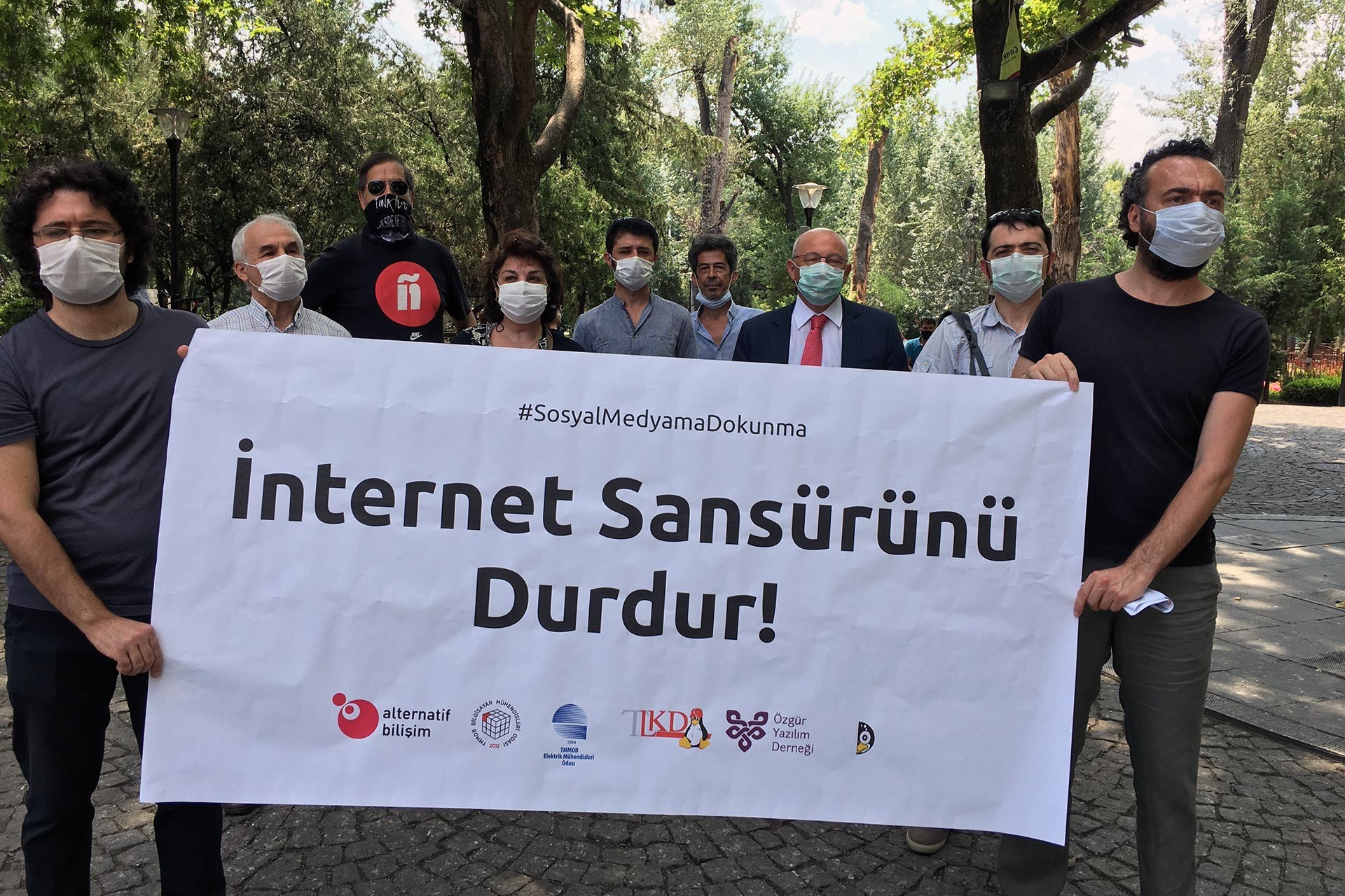 İnternet Yasasına karşı açıklama yapan kitle örgütleri