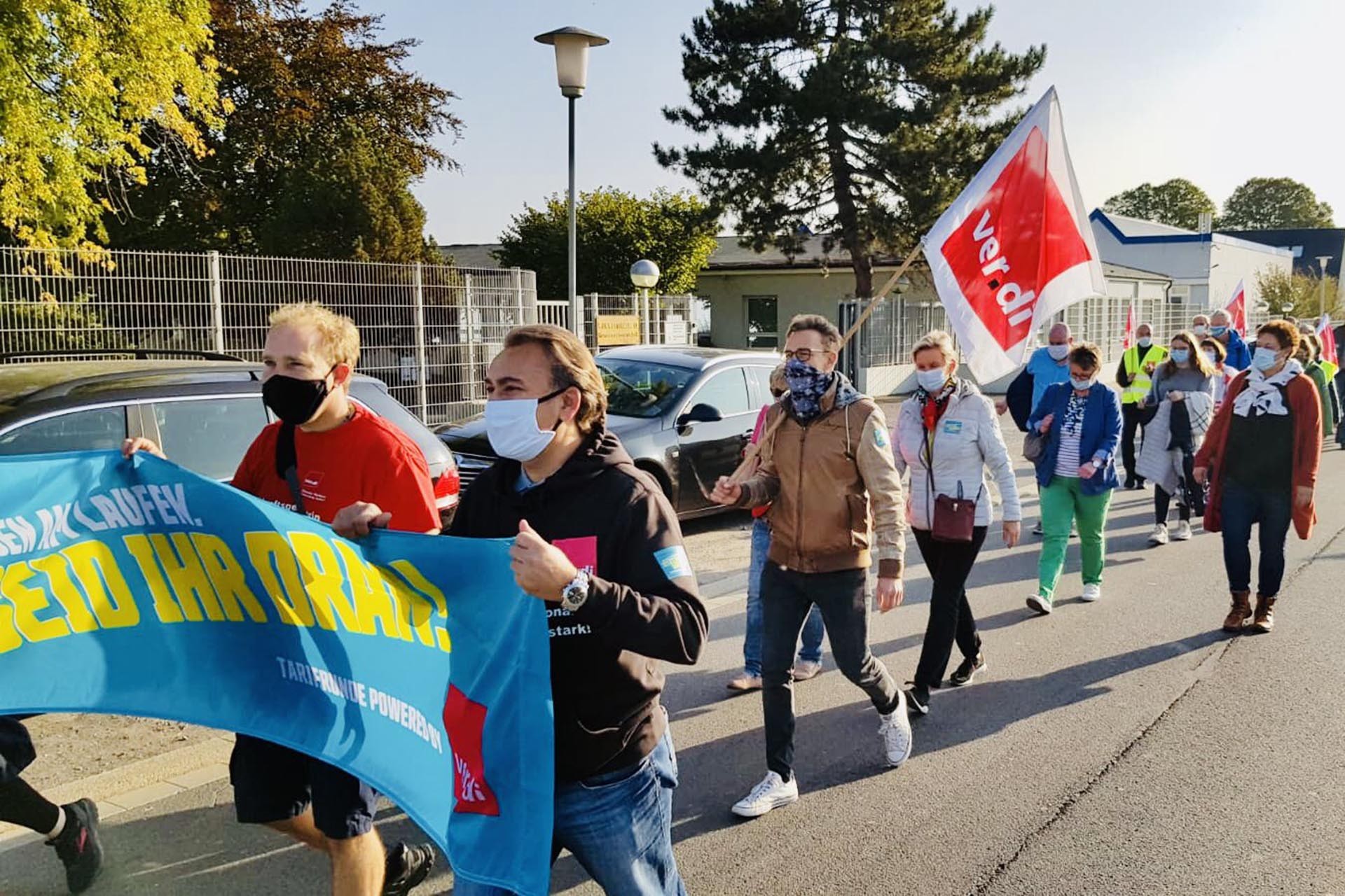 Almanya'da kamu çalışanları eylem yaptı