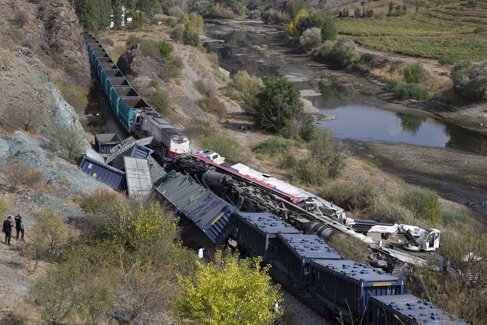 Ankara Kalecik'te tren kazası