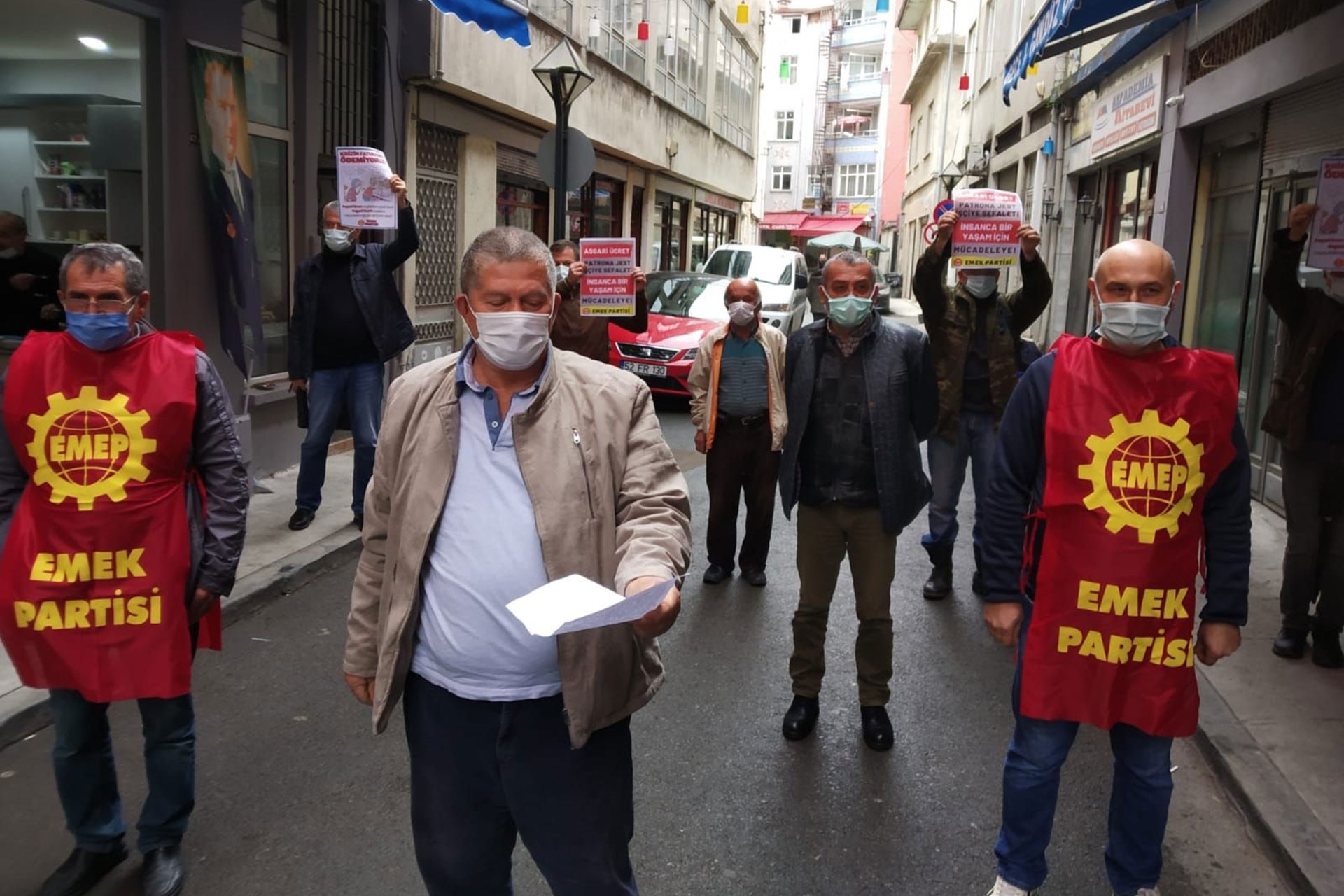 Emek Partisi Orda İl Örgütü Sayıştay’ın Ordu Büyükşehir Belediyesi’nin denetleme raporunu ilişkin açıklama yaparken