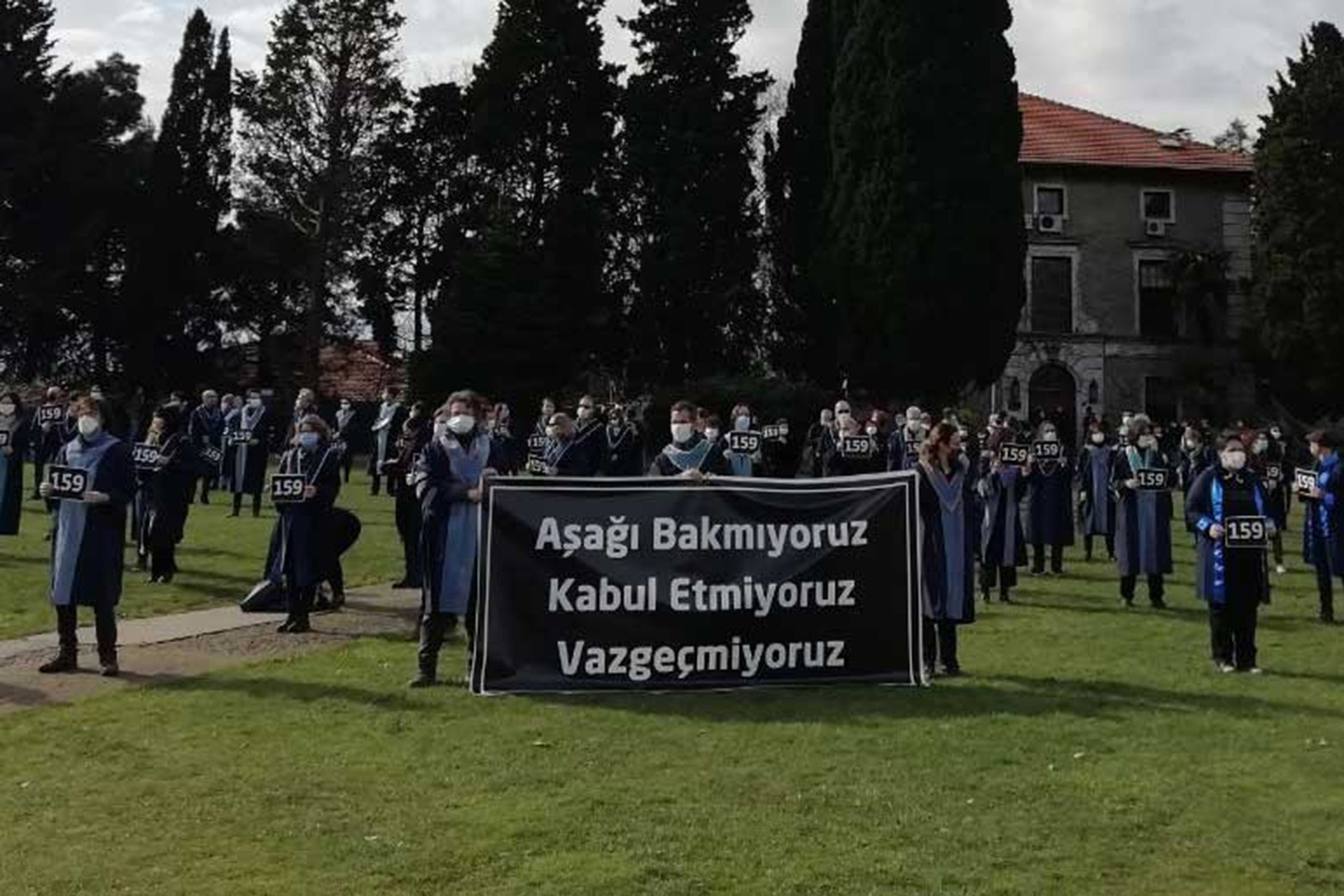 Boğaziçi Üniversitesi akademisyenleri