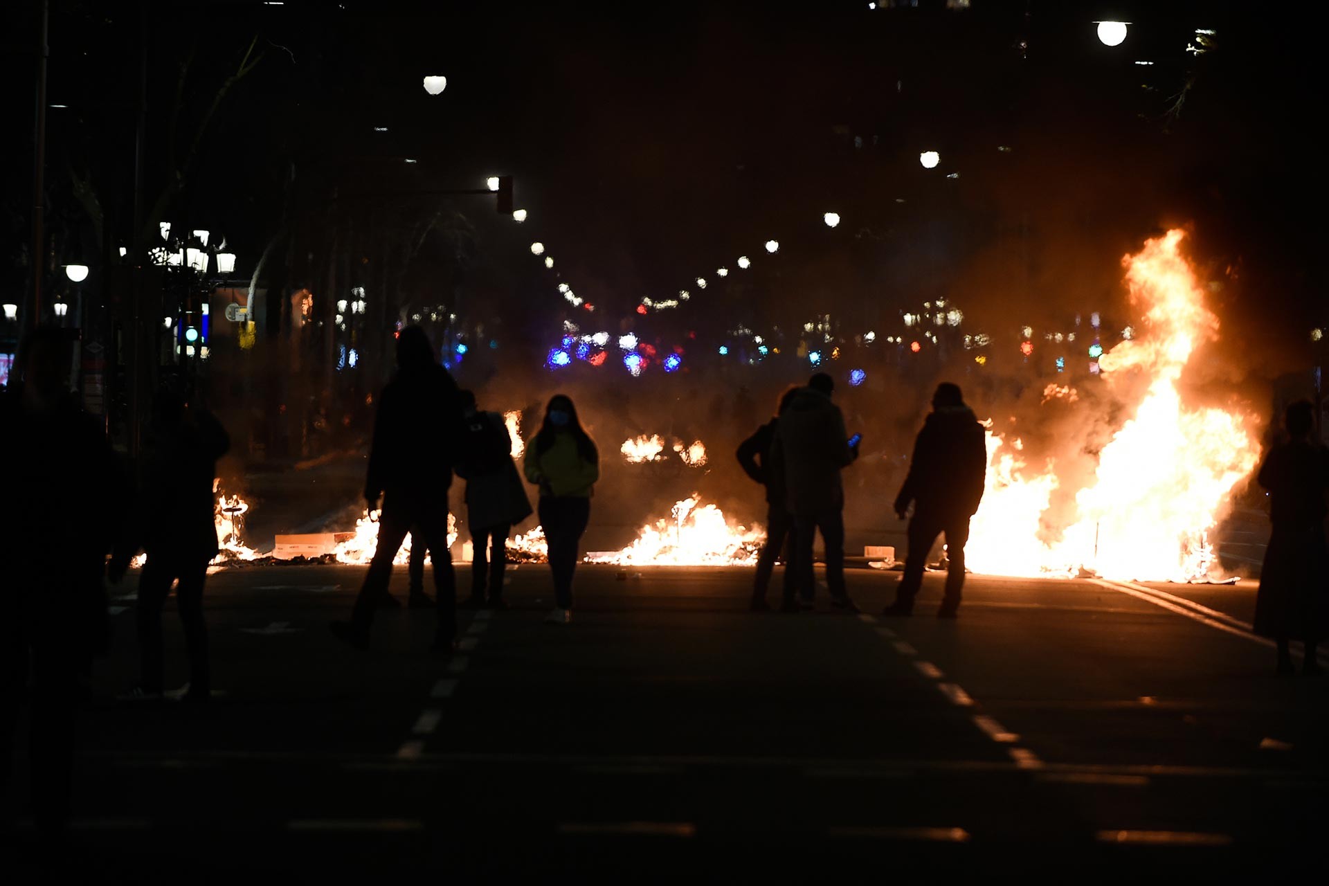 Pablo Hasel'in cezaevine konulmasına ilişkin kalabalık protestolar