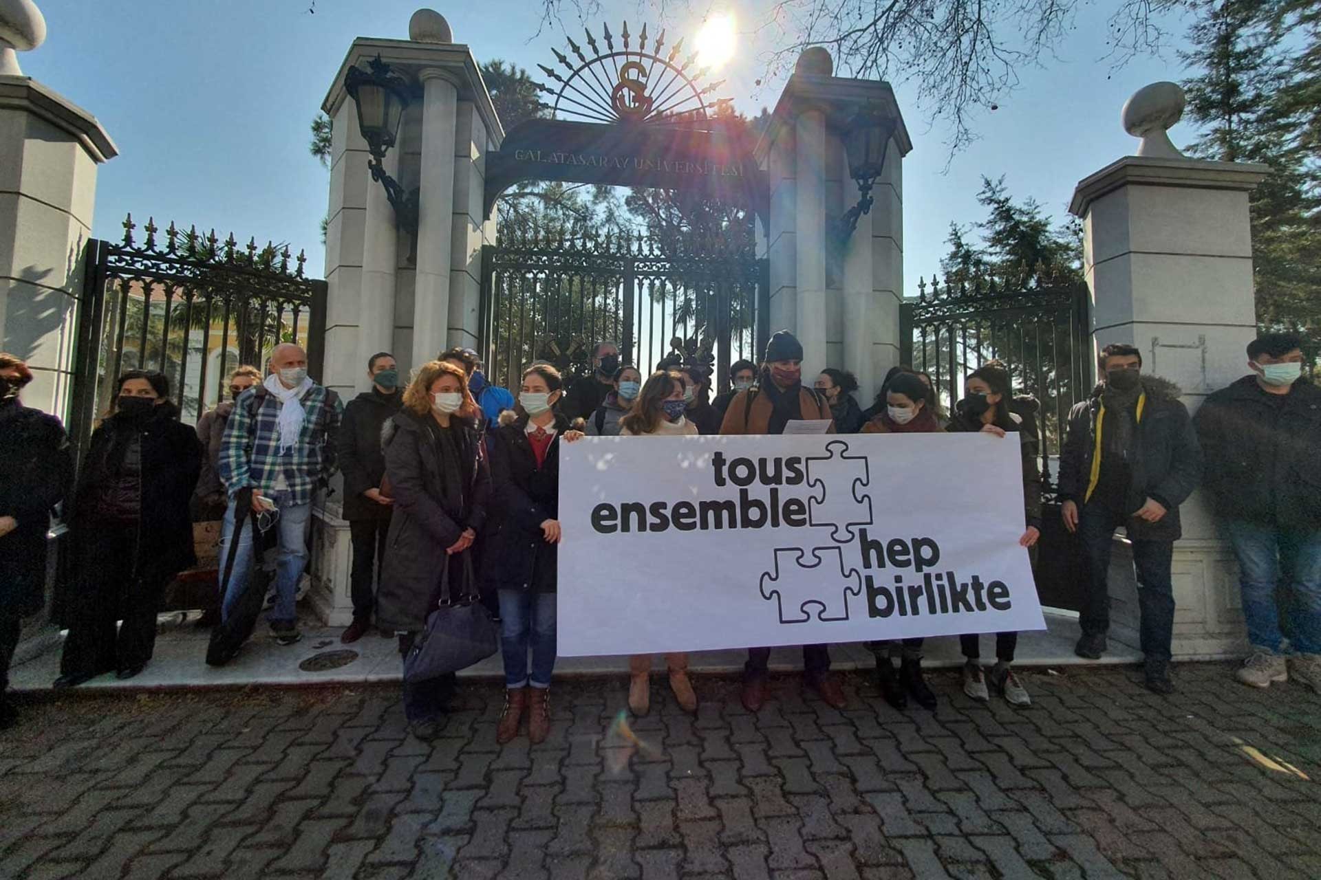 GSÜ akademisyenleri