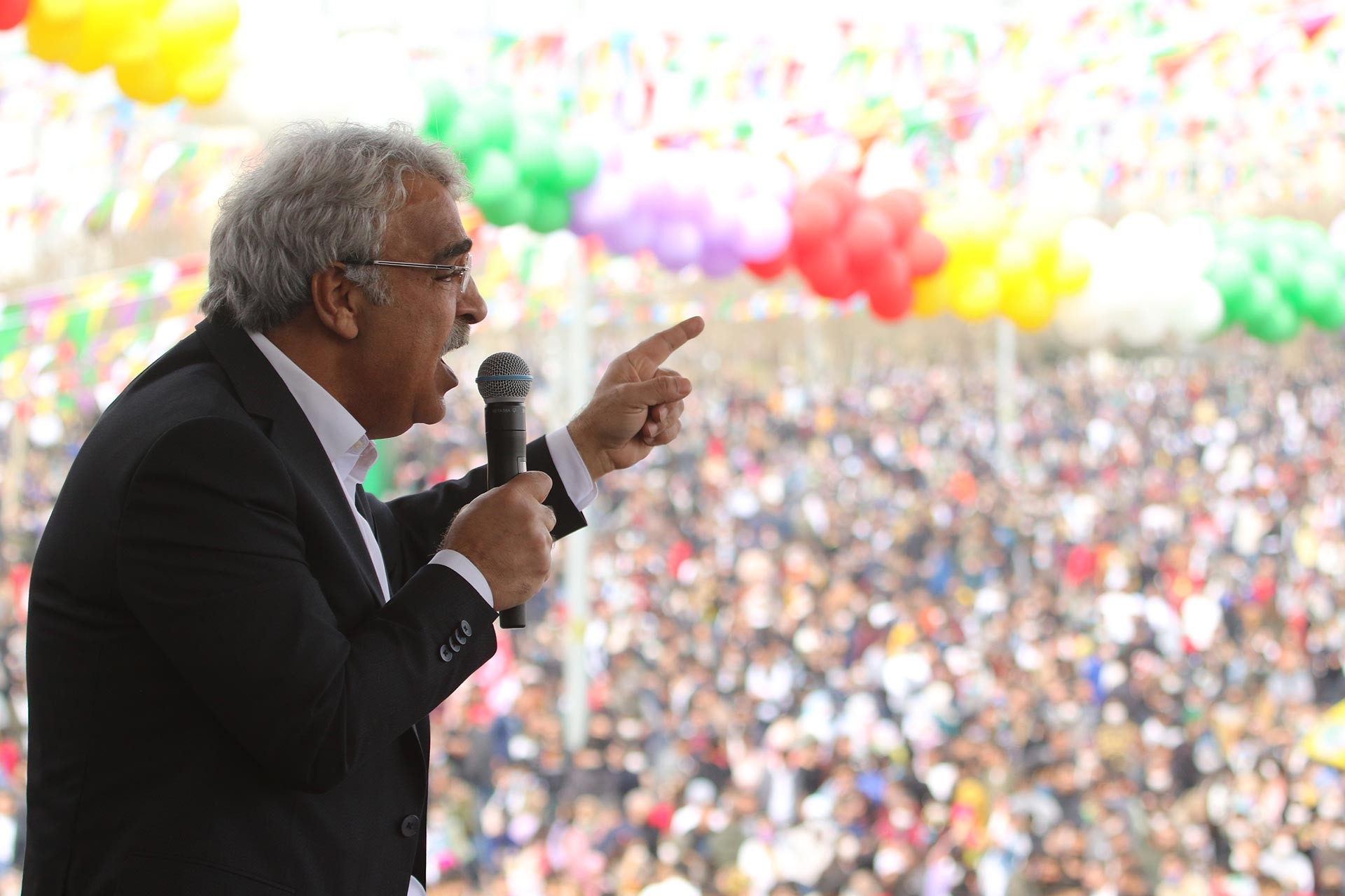 Mithat Sancar Newroz'da konuşuyor