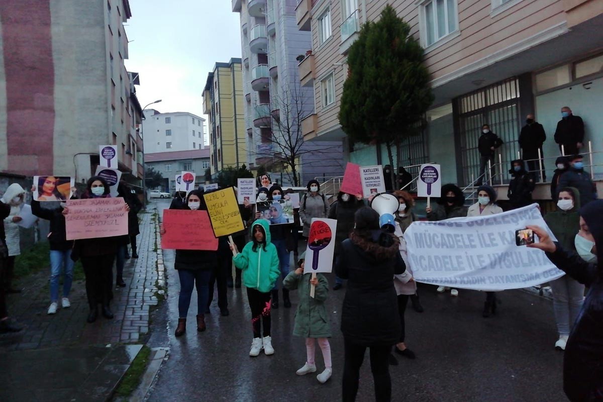 Esenyalı'da İstanbul Sözleşmesi eylemi