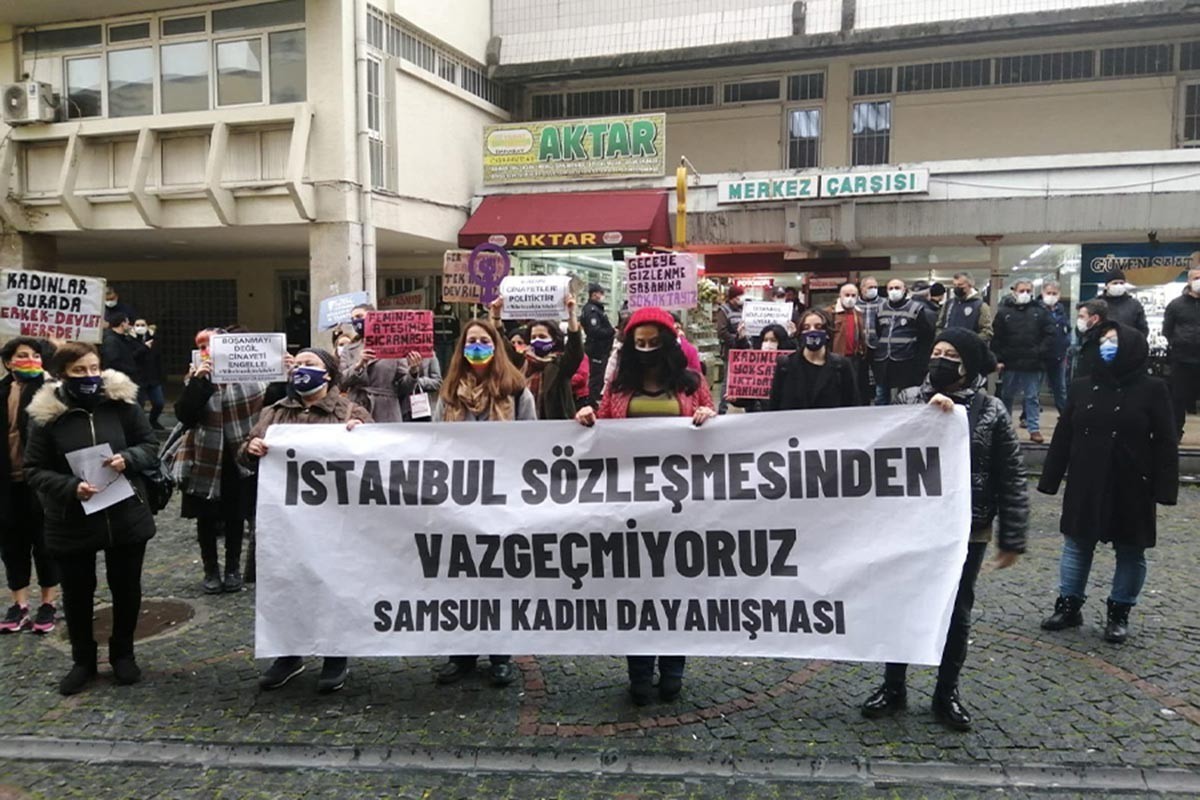 Samsun'da İstanbul Sözleşmesi eyleminde kadınlar