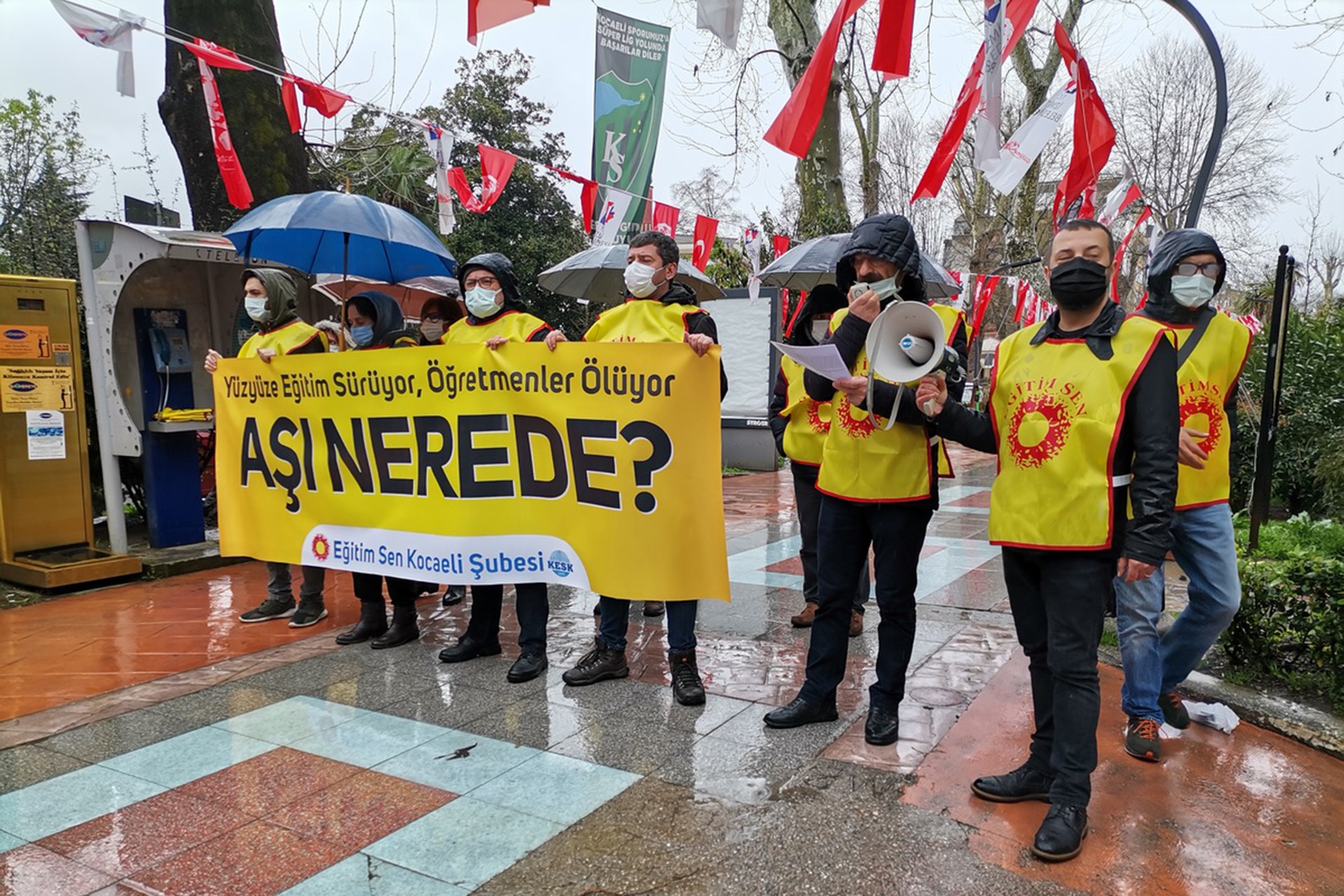 Eğitim Sen Kocaeli Şubesi açıklama yaptı