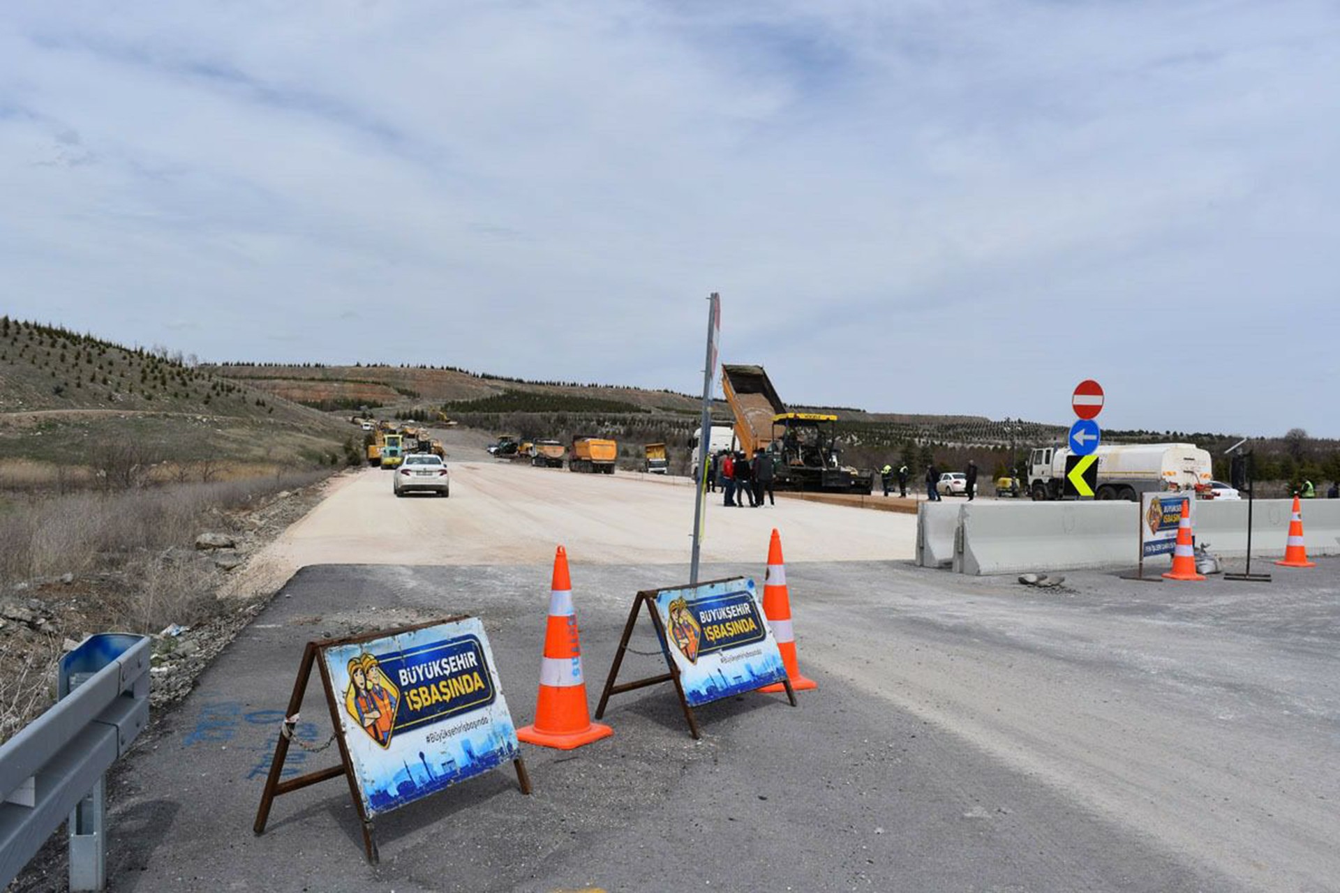 Atatürk Orman Çiftliği’nde yol yapım çalışması