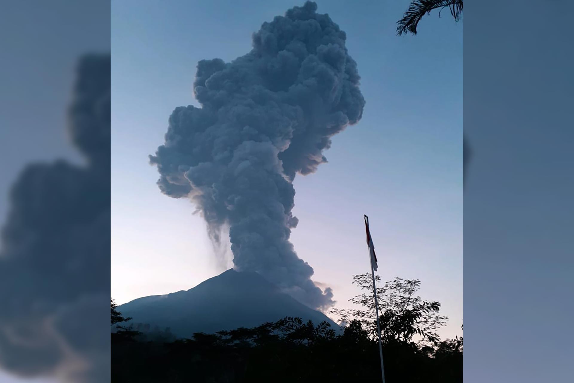 Merapi Yanardağı'nda 3 Mart 2020'de meydana gelen patlama 