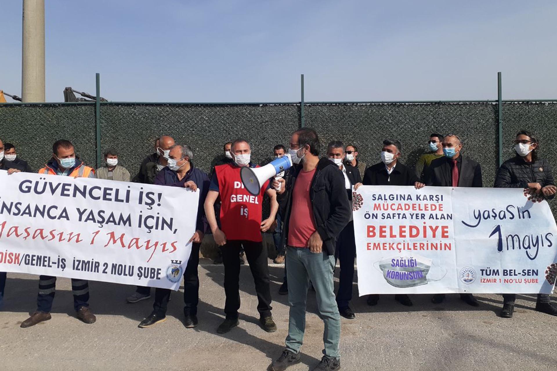 Bergama işçileri 1 mayıs'a çağrı yaptı