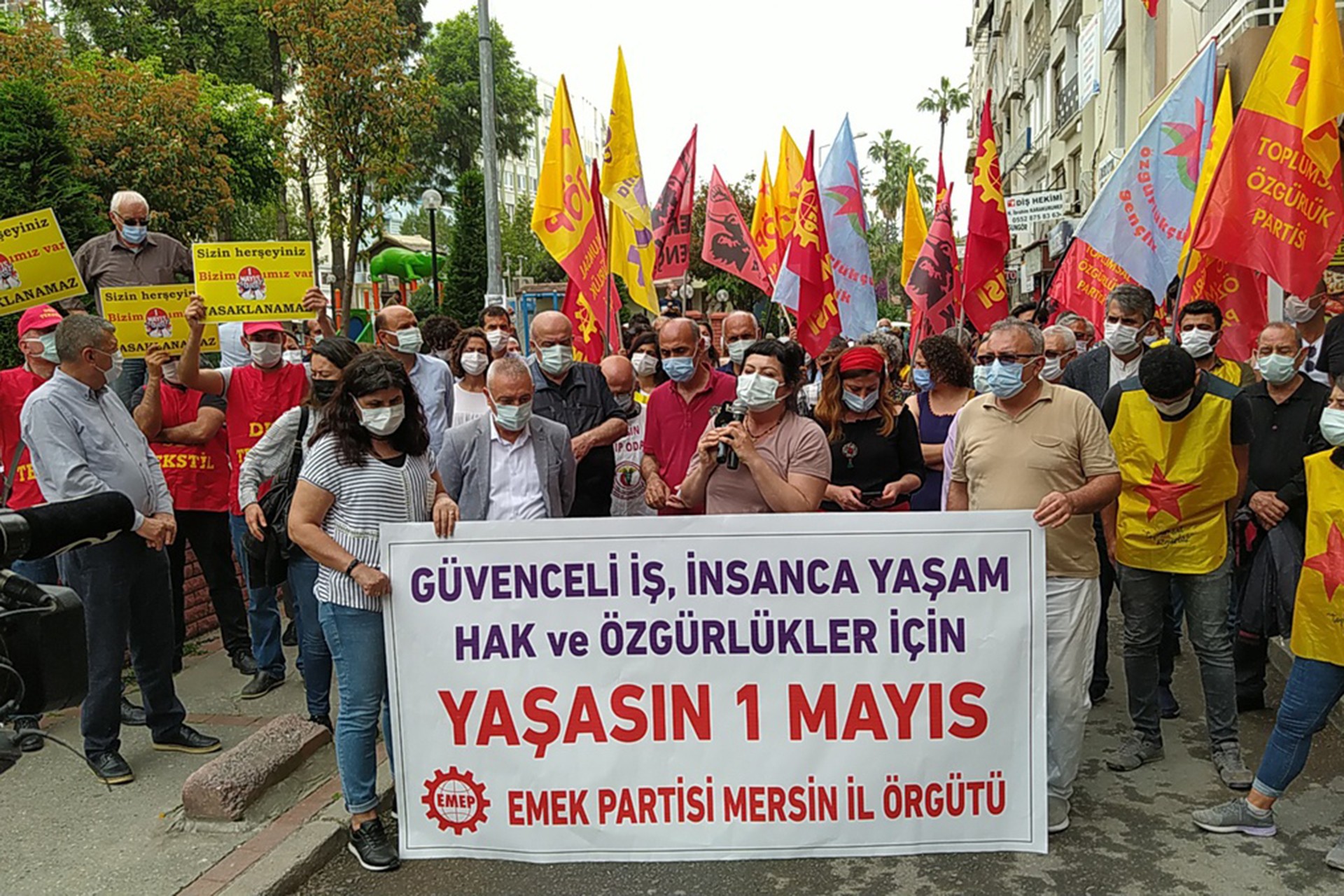 Mersin'de 1 mayıs kutlaması