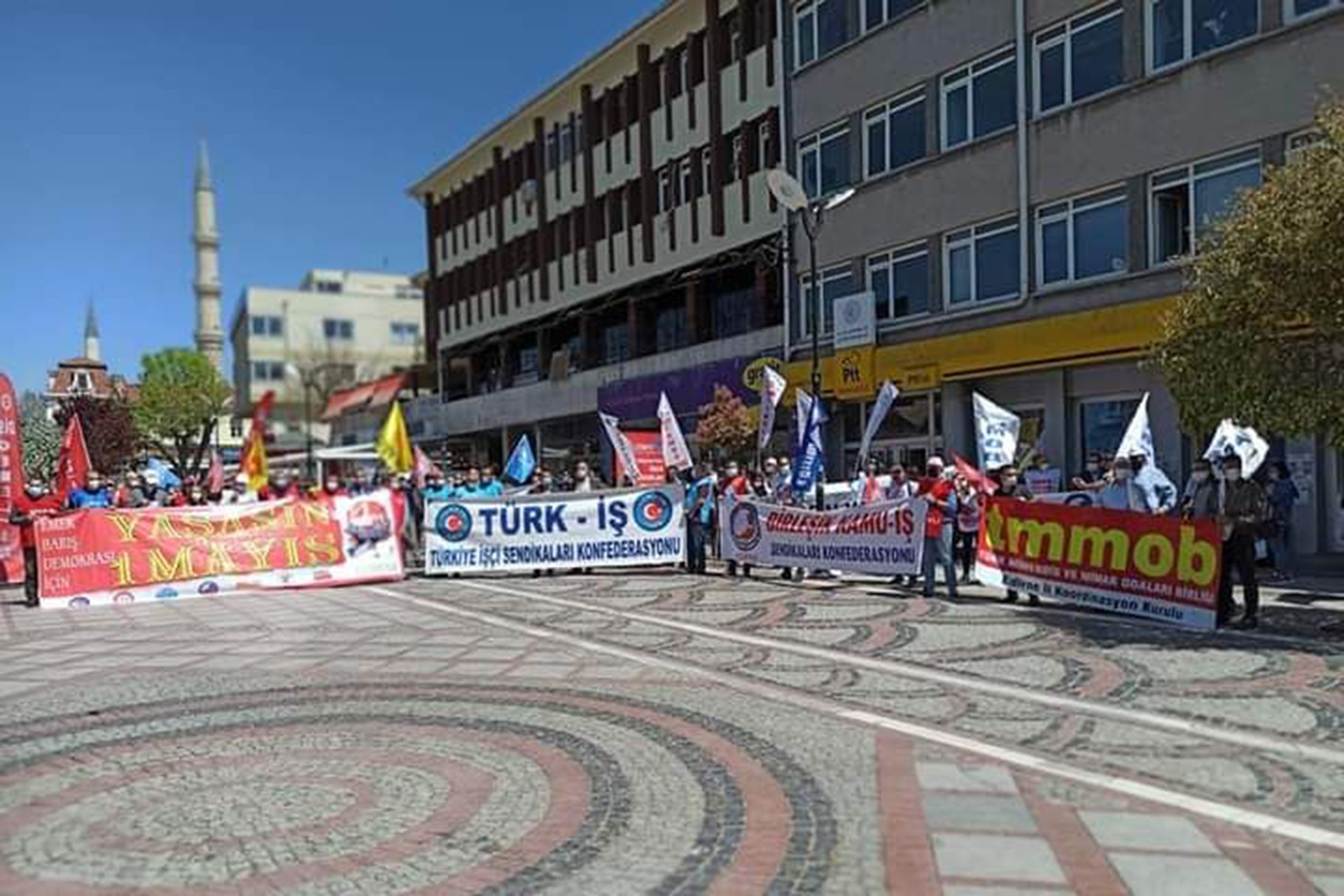 Edirne'deki 1 Mayıs kutlamasından bir fotoğraf.