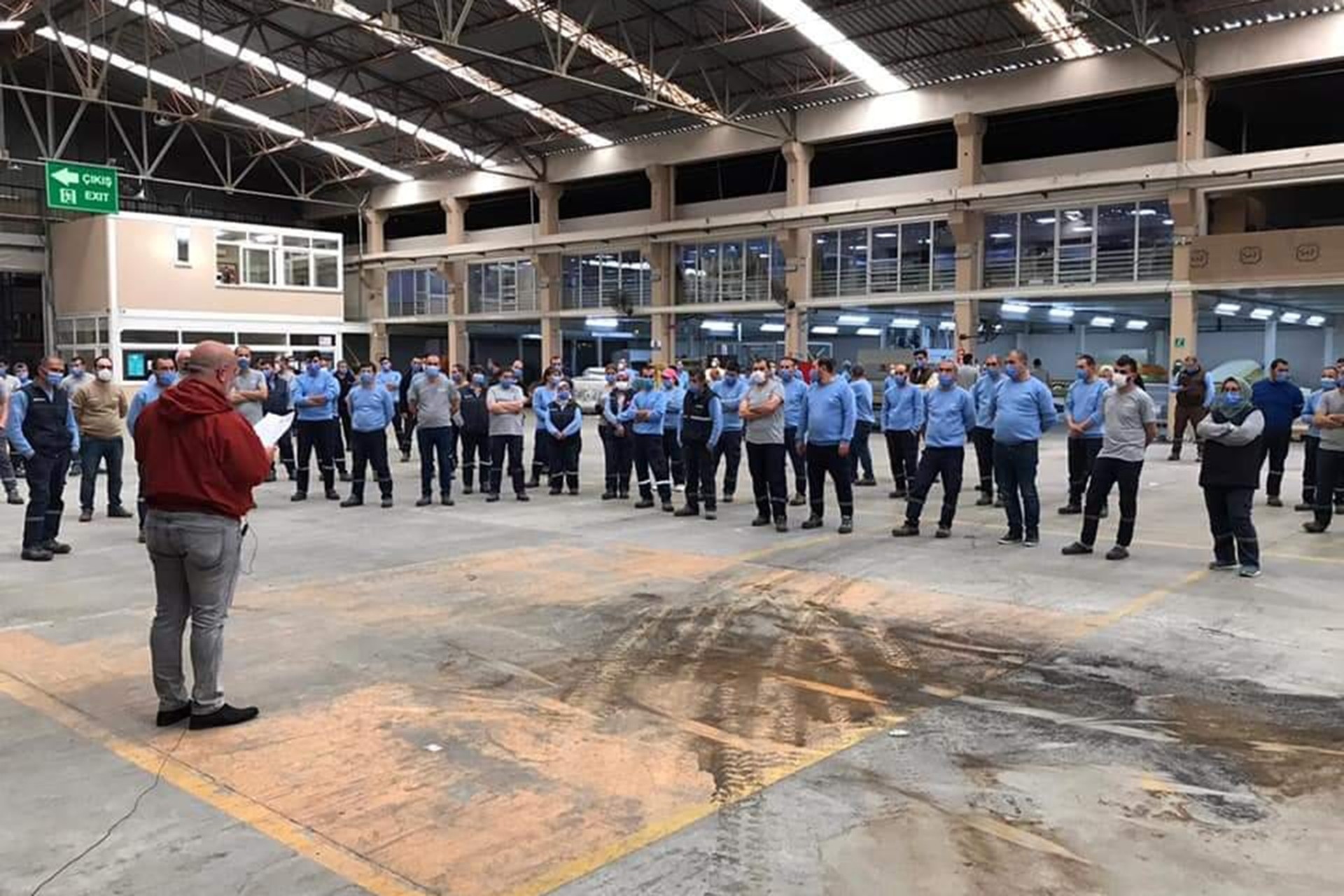 Yatsan işçilerinin 1 Mayıs kutlamasından bir fotoğraf.