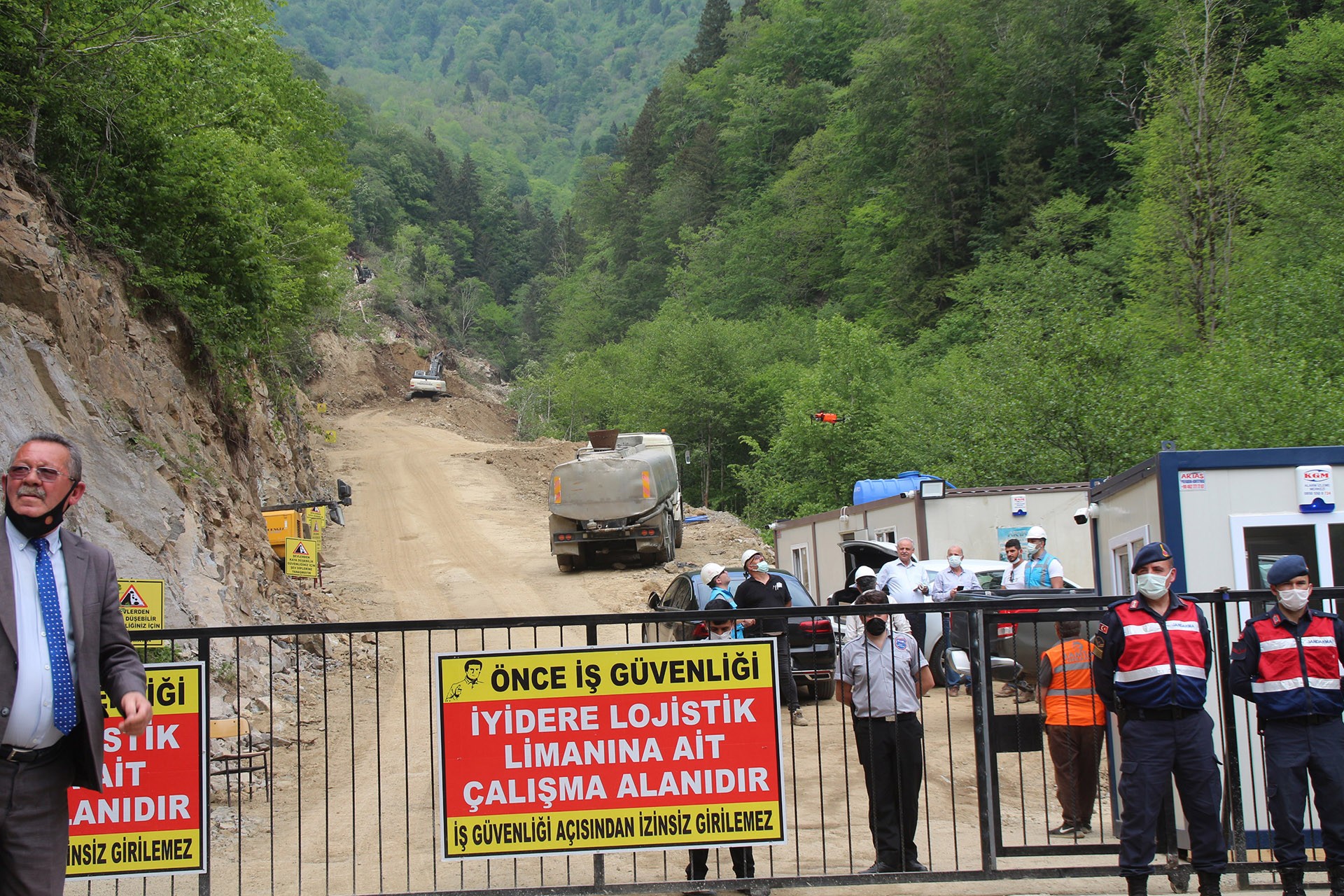 İkizdere Lojistik limanı için açılan taş ocağı