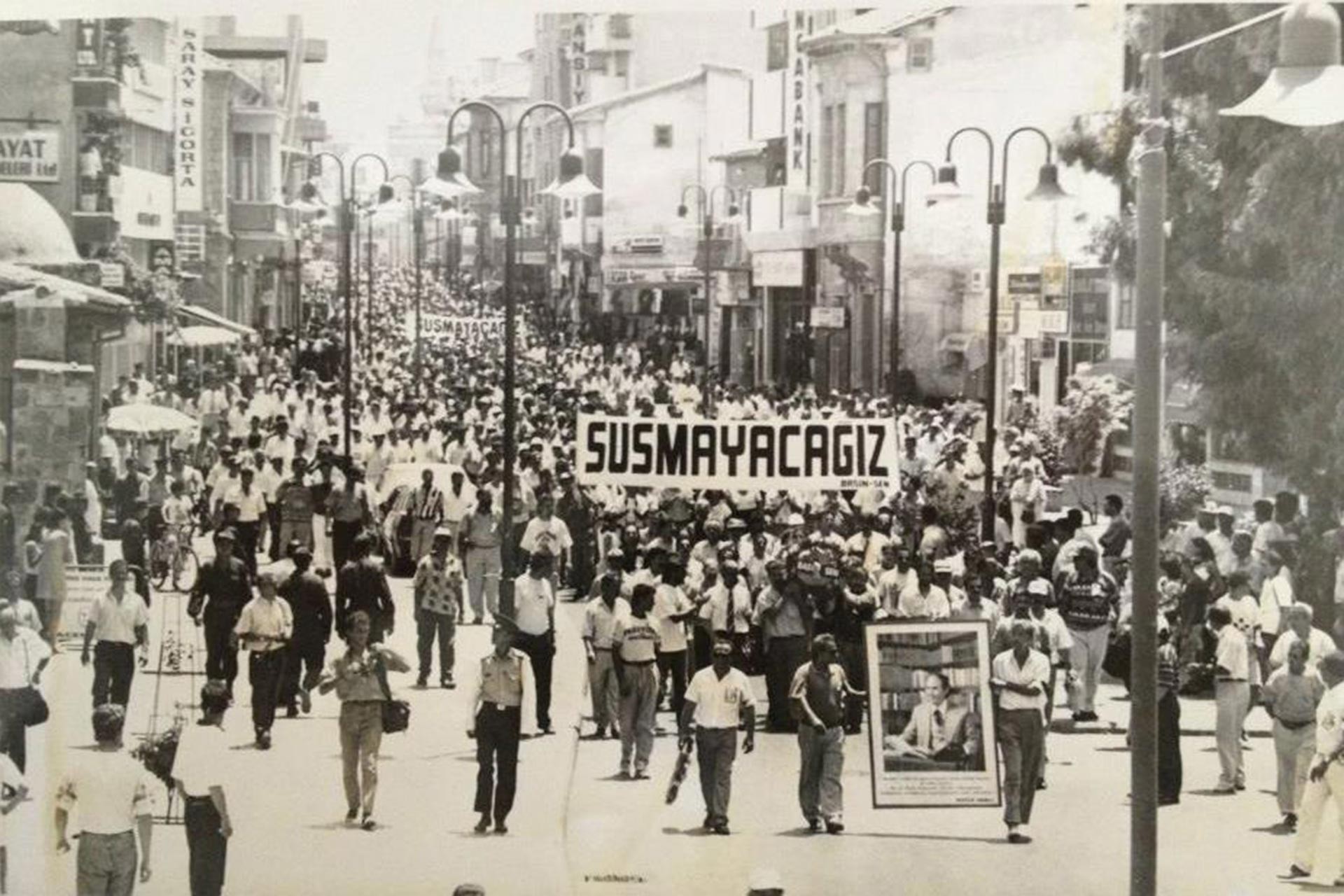 Kutlu Adalı cinayetinin ardından yapılan bir eylem