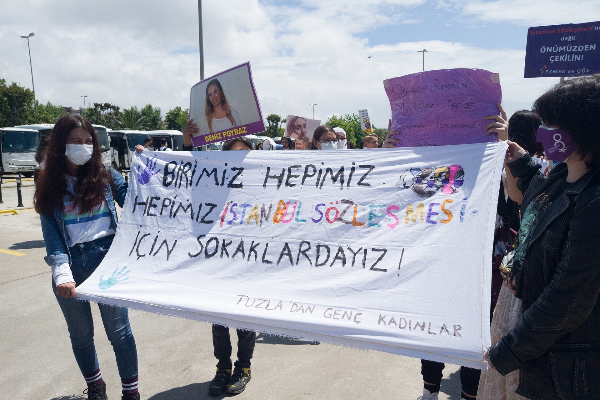 Kadınlar İstanbul Sözleşmesi için Maltepe'de bir araya geldi