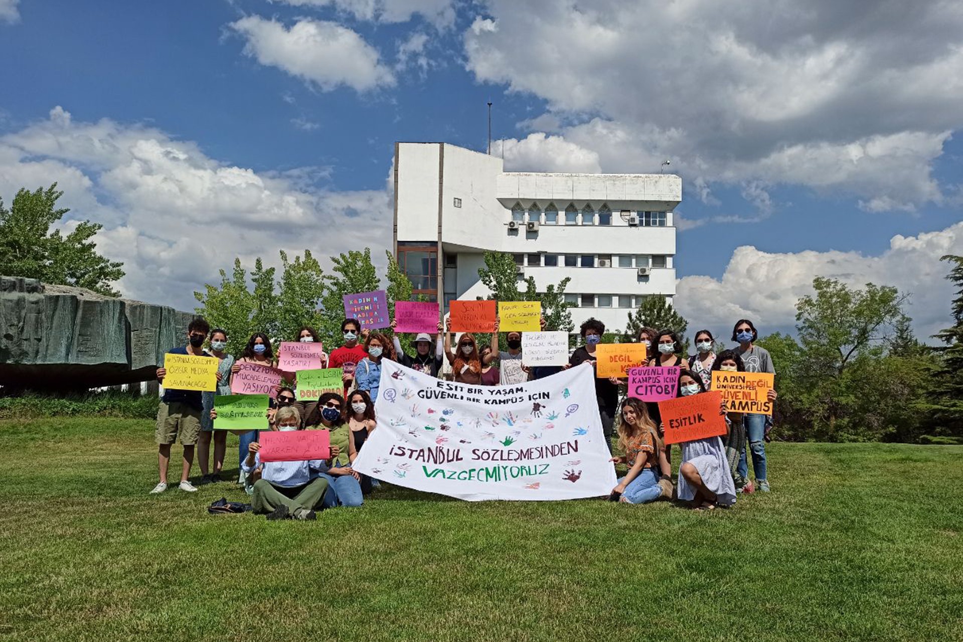 ODTÜ öğrencileri İstanbul Sözleşmesinden vazgeçmiyoruz dedi