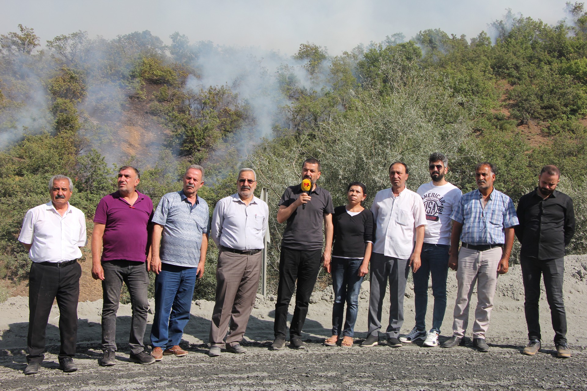 HDP heyeti Bingöl'de yangın çıkan bölgeyi inceledi