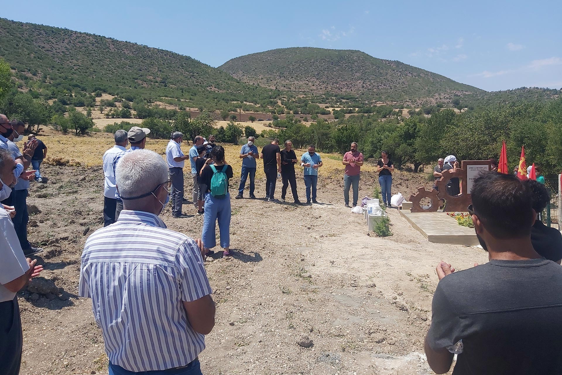 Metin İlgün'ün anıt mezarı başında anma düzenlendi