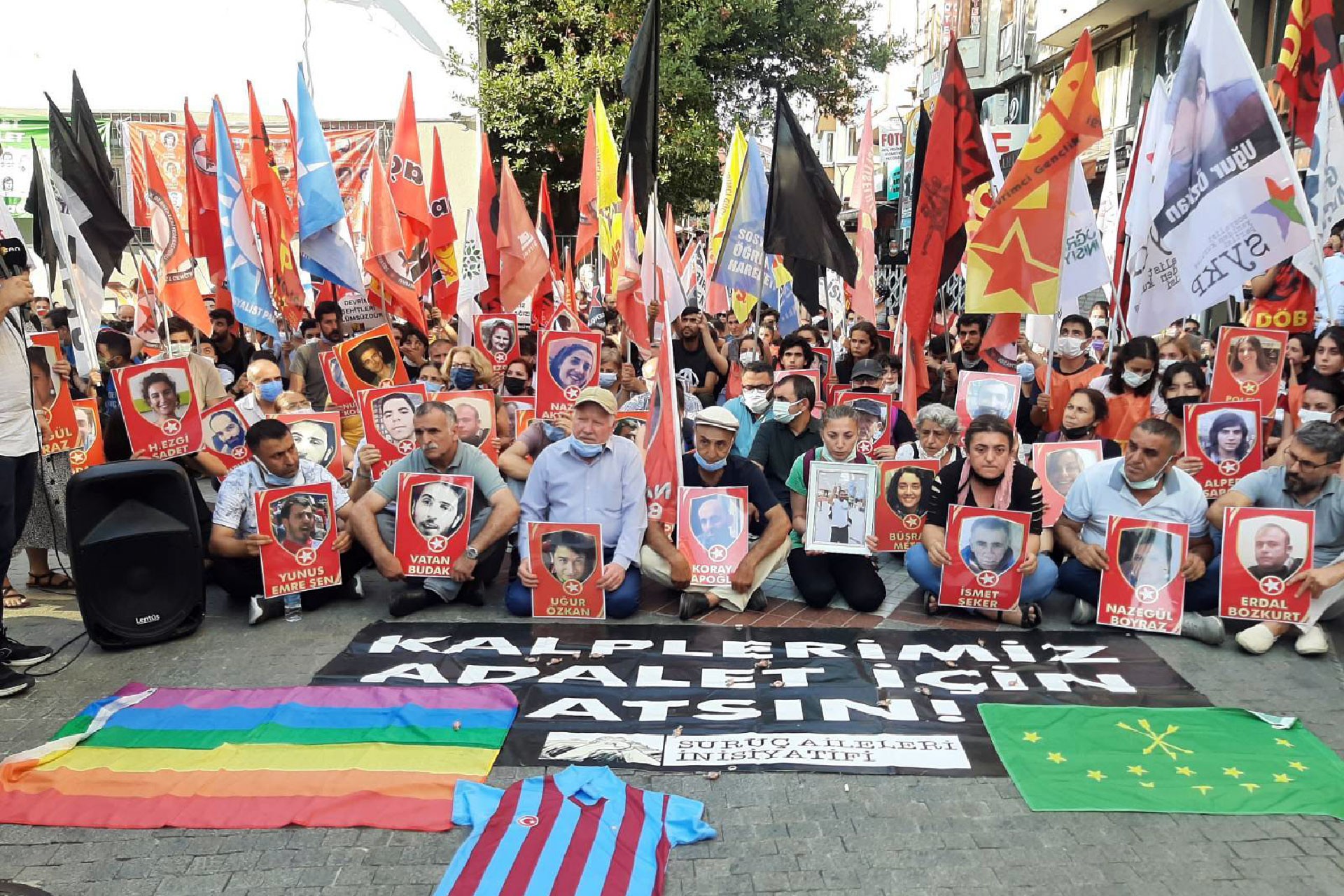 Suruç Katliamı’nın 6 yılında İstanbul'da Halitağa Caddesi'nde açıklama düzenlendi