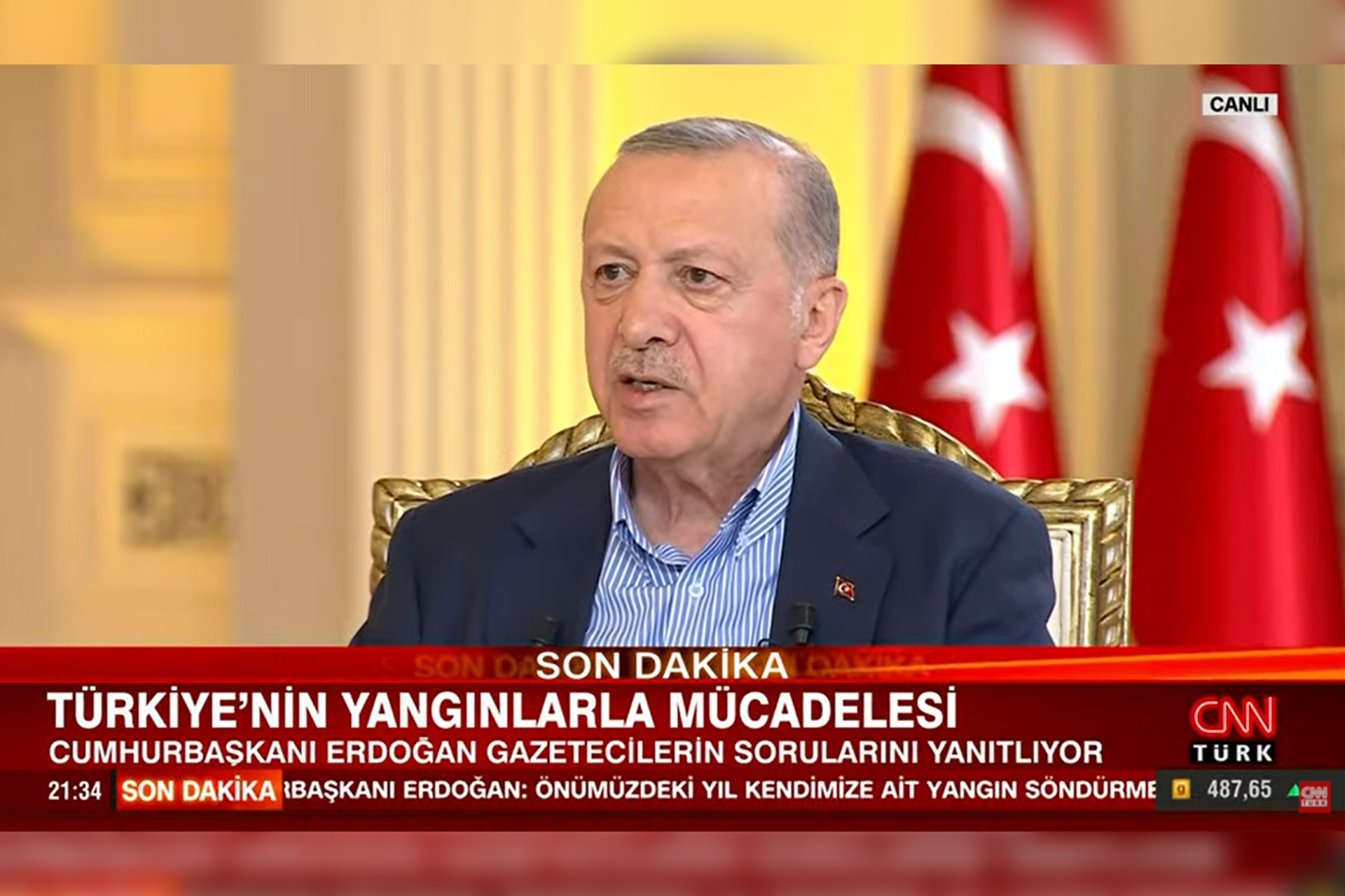 Tayyip Erdoğan konuşuyor