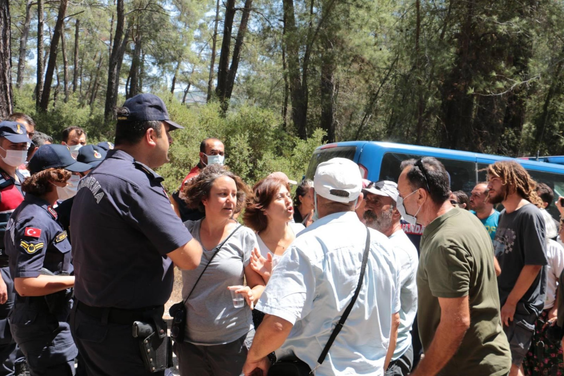 Akbelen ormanı için direnen köylüler