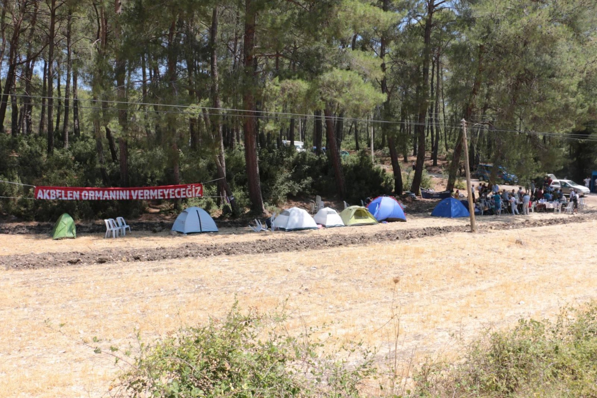 Akbelen ormanı için direnen köylüler