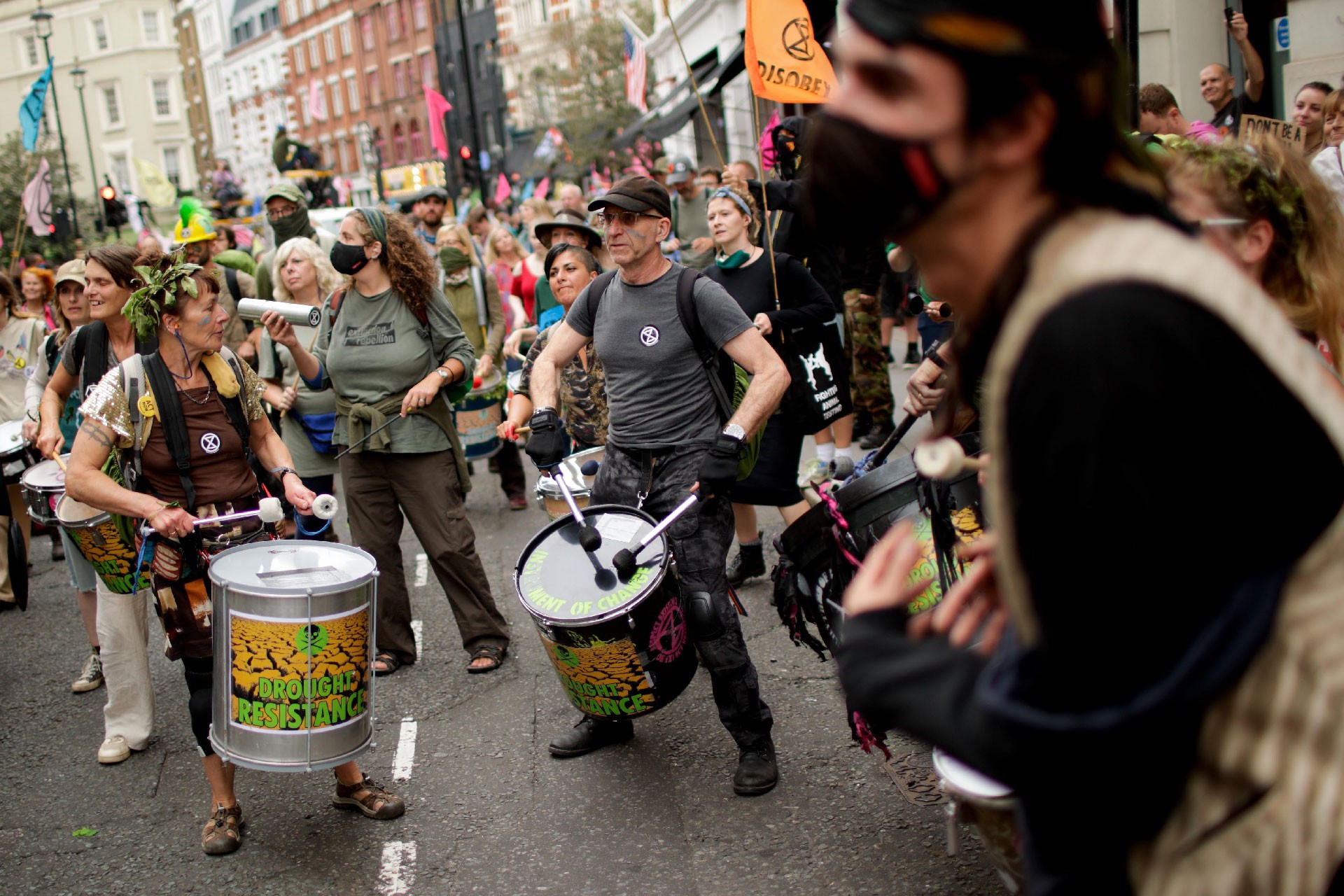 Extinction Rebellion, Londra'da 2 haftalık iklim eylemi başlattı