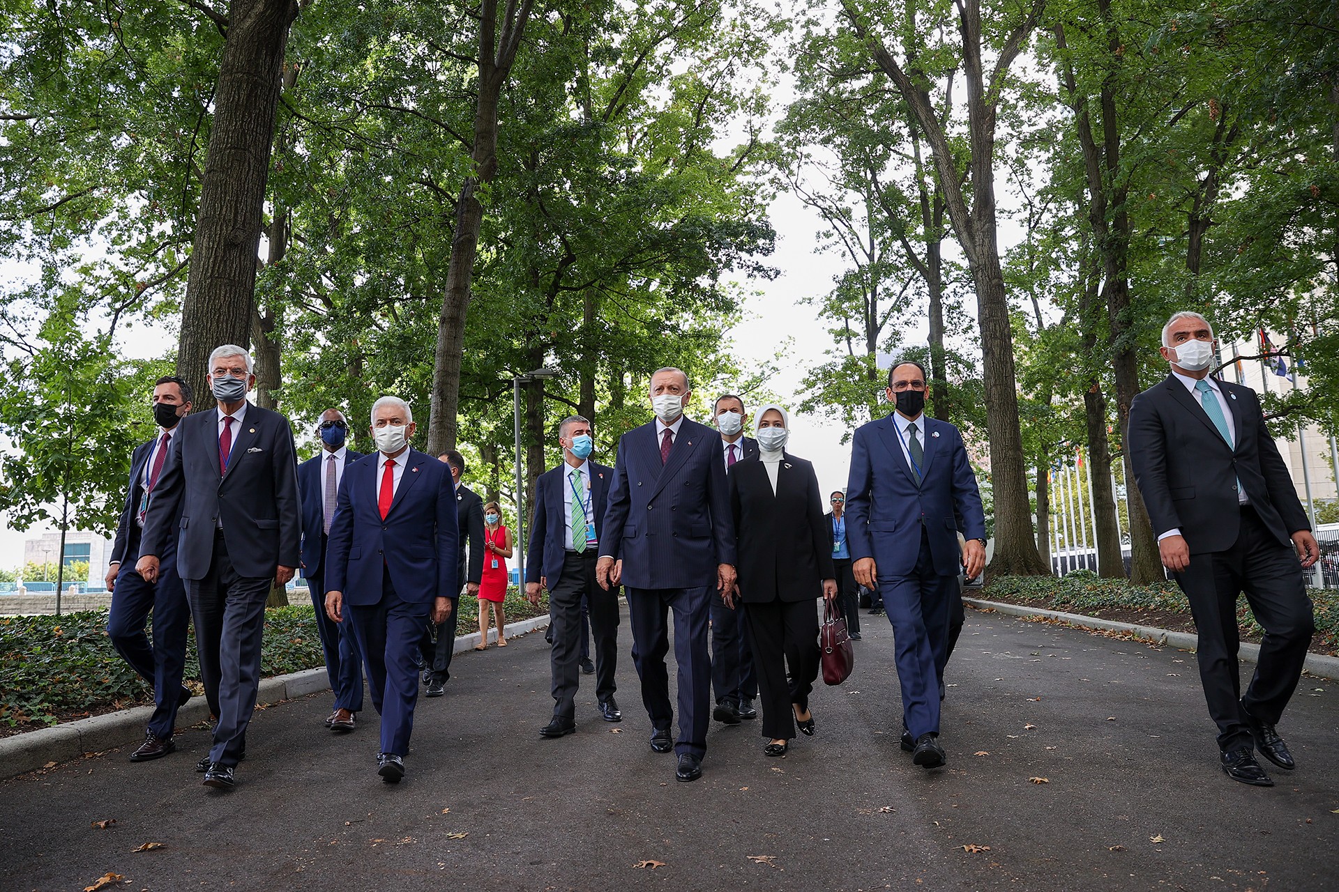 Cumhurbaşkanı Erdoğan, Biden’la görüşemeden ABD’den döndü