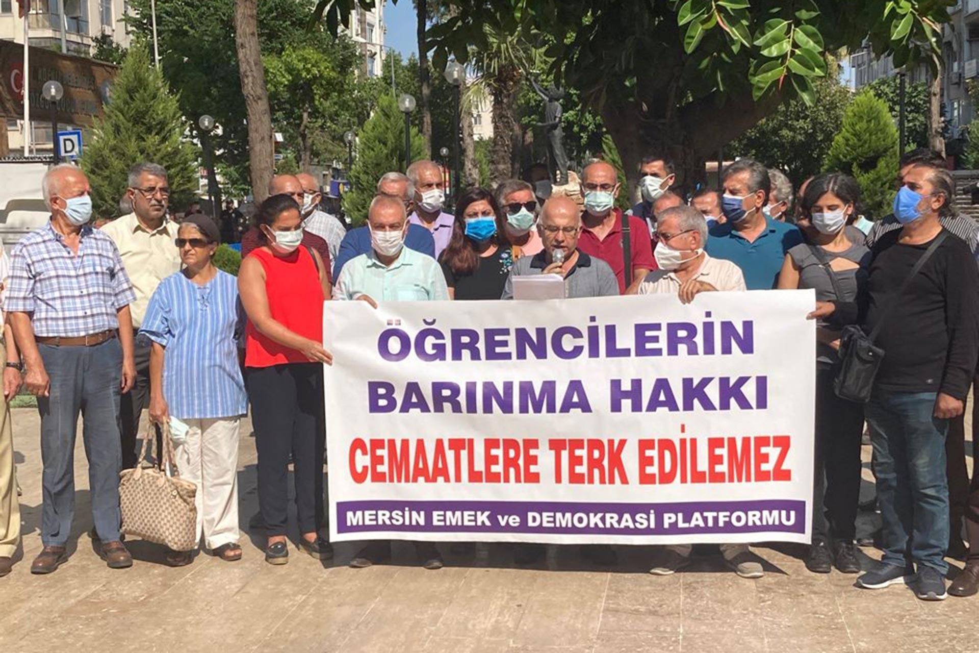 Mersin Emek ve Demokrasi Güçleri'nin basın açıklaması