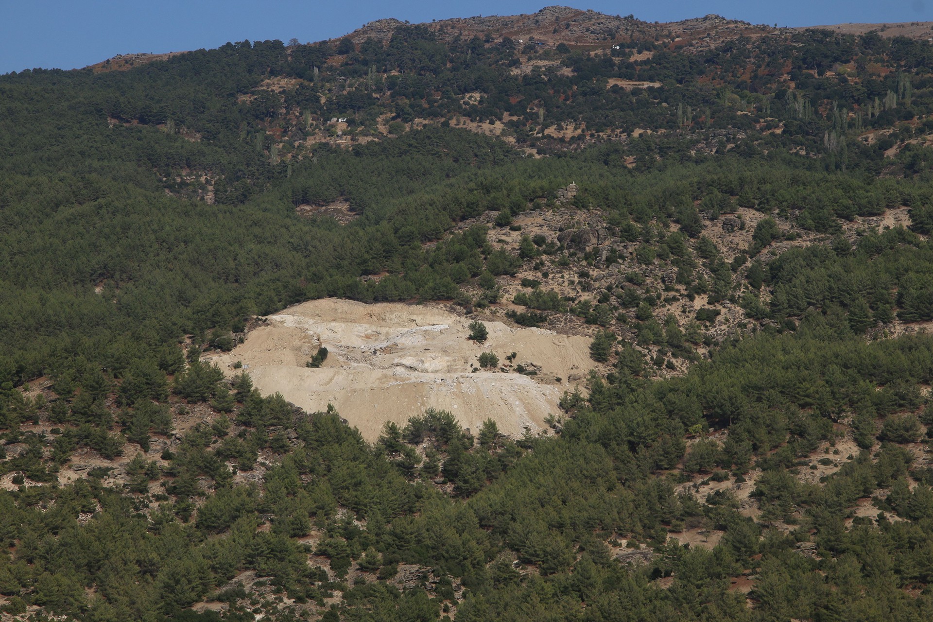 Madran Dağı'nda maden alanı