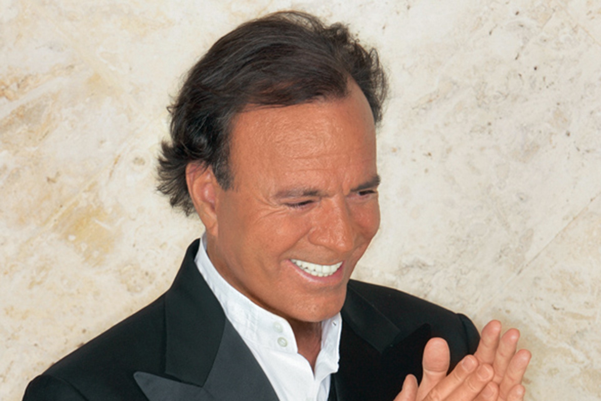 Julio Iglesias