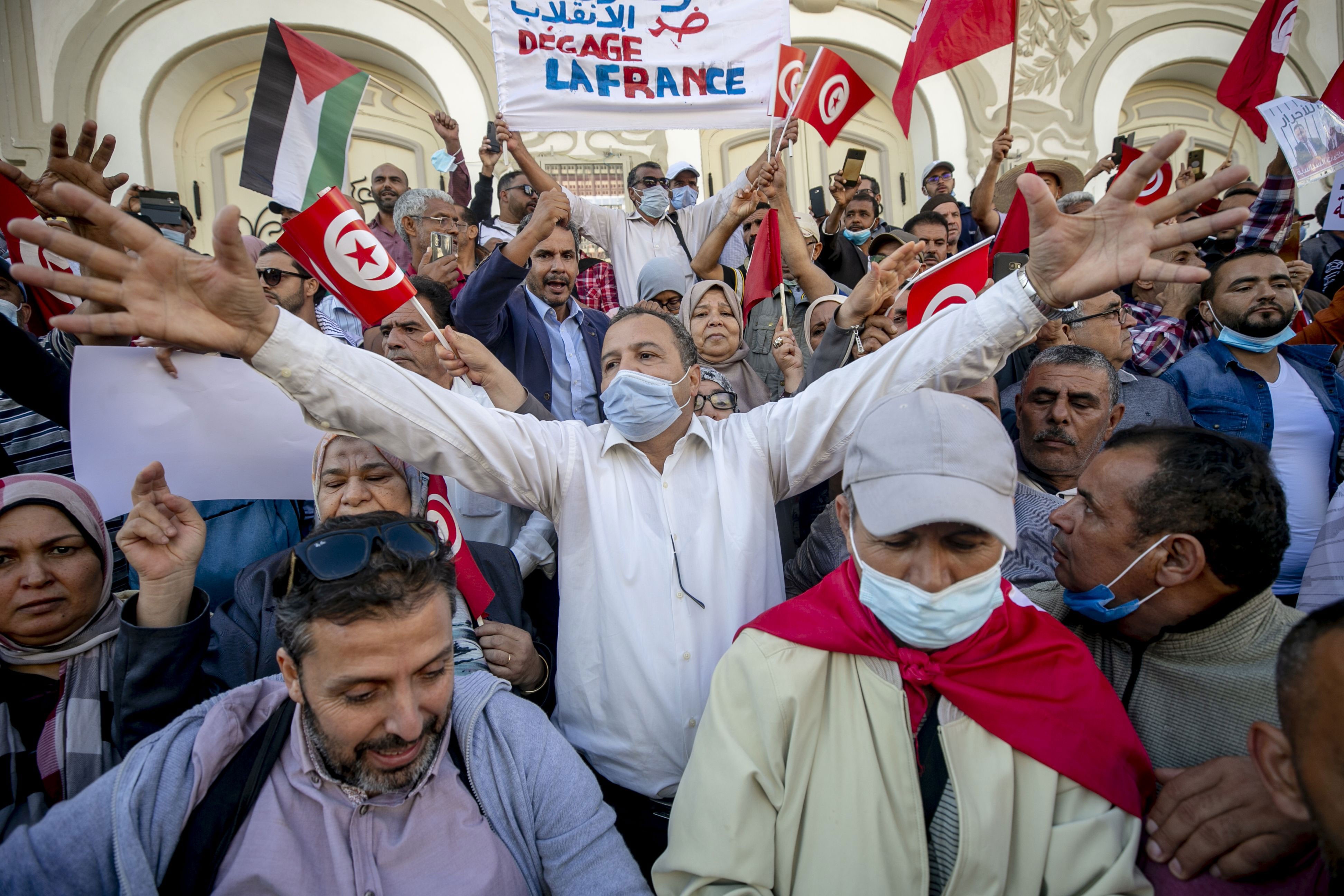 Tunus'ta darbe karşıtı eylem