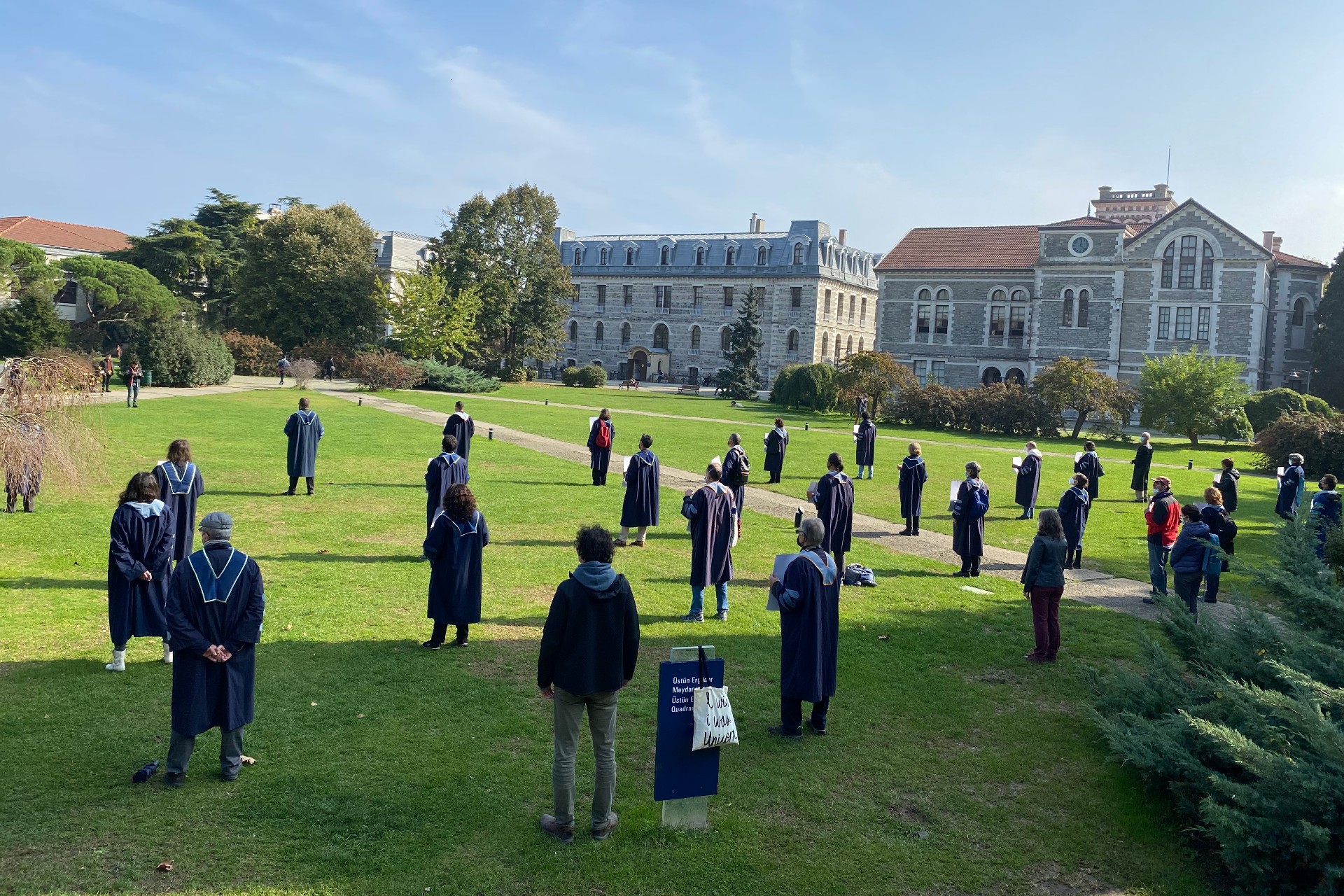 Boğaziçi Üniversitesi akademisyenleri