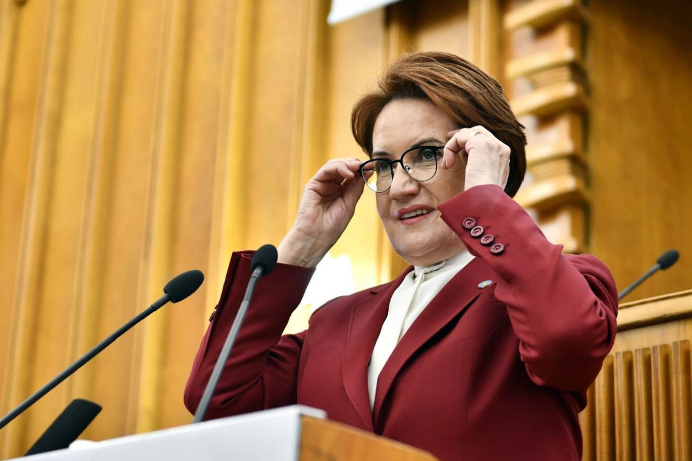 Meral Akşener