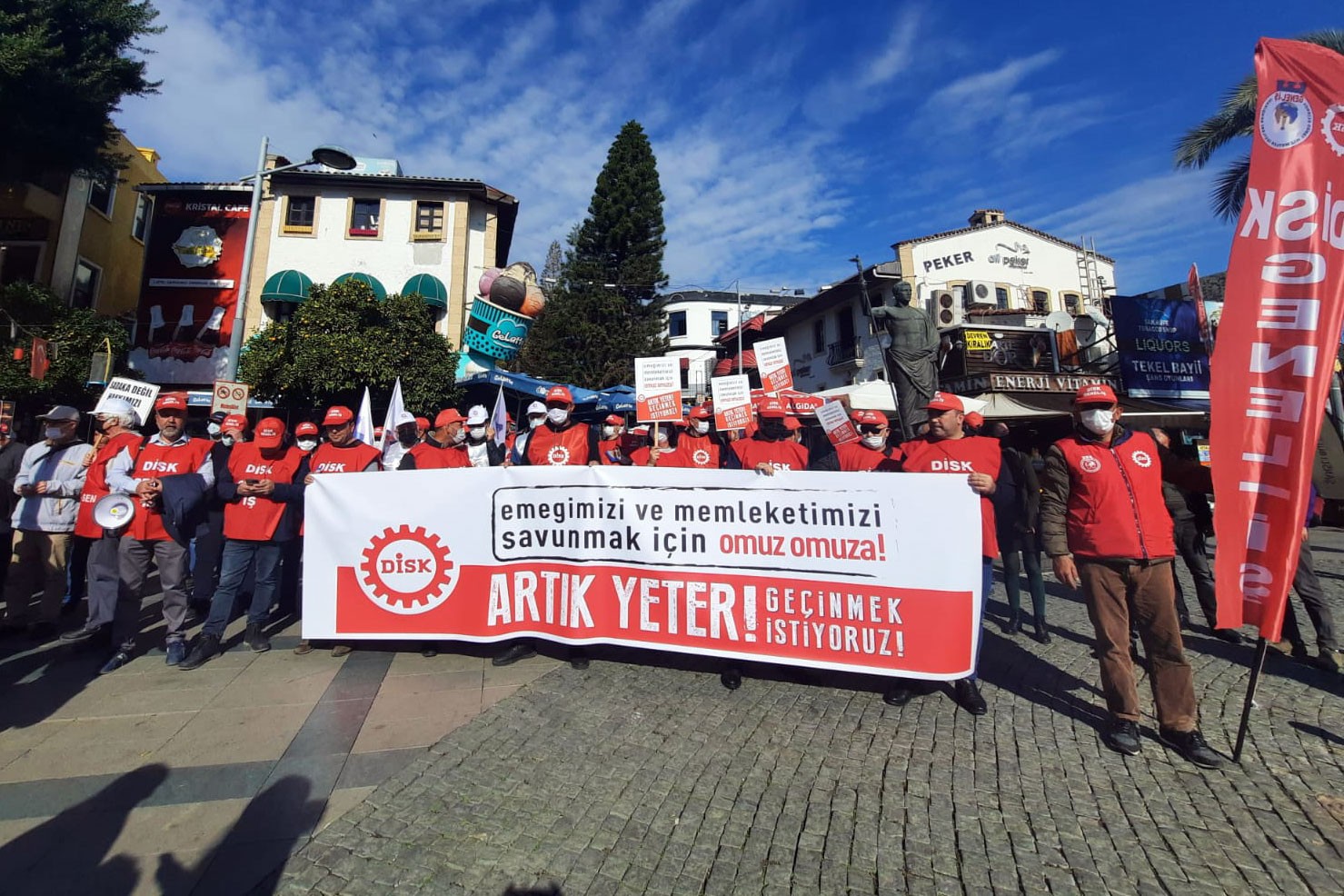 Antalya'da DİSK'ten açıklama